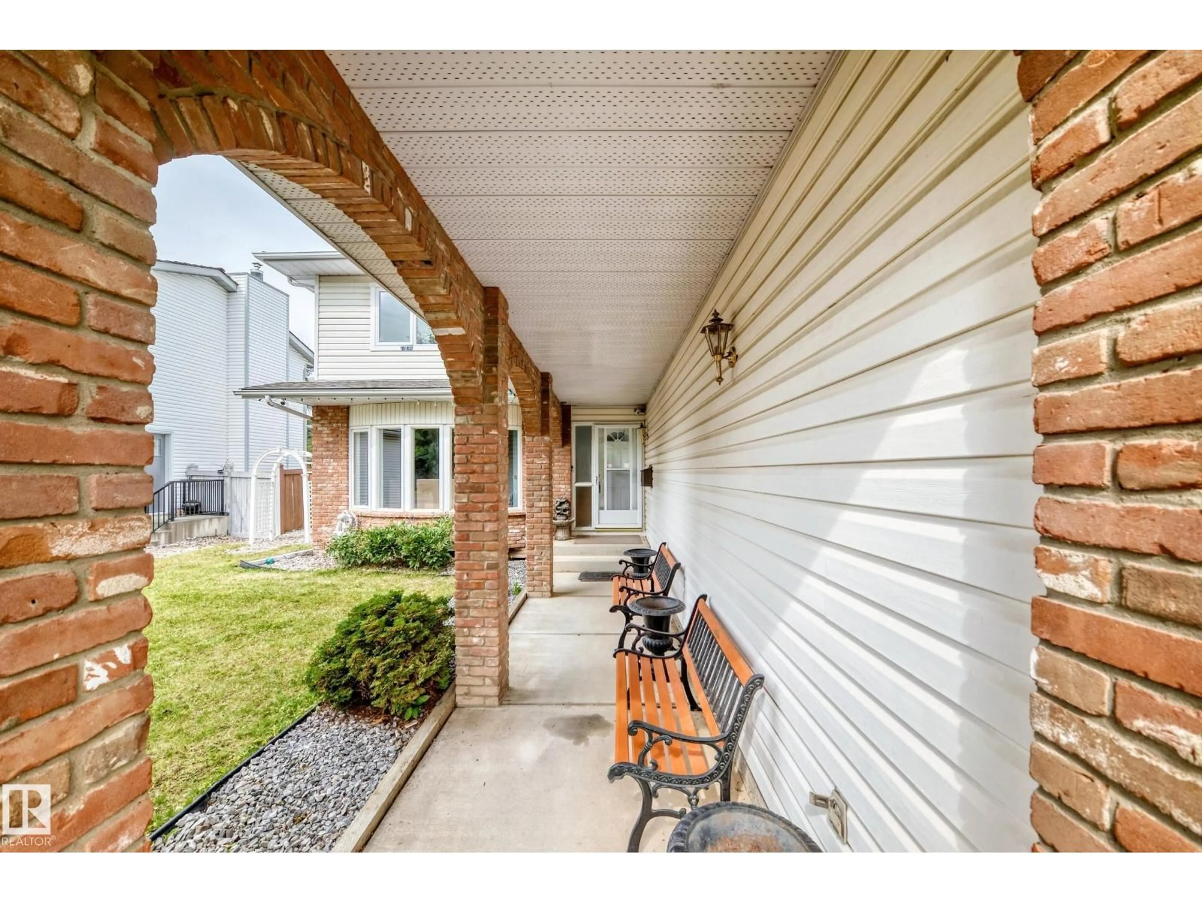 Unknown for 706 BURLEY DR, Edmonton Alberta T6R1Y2