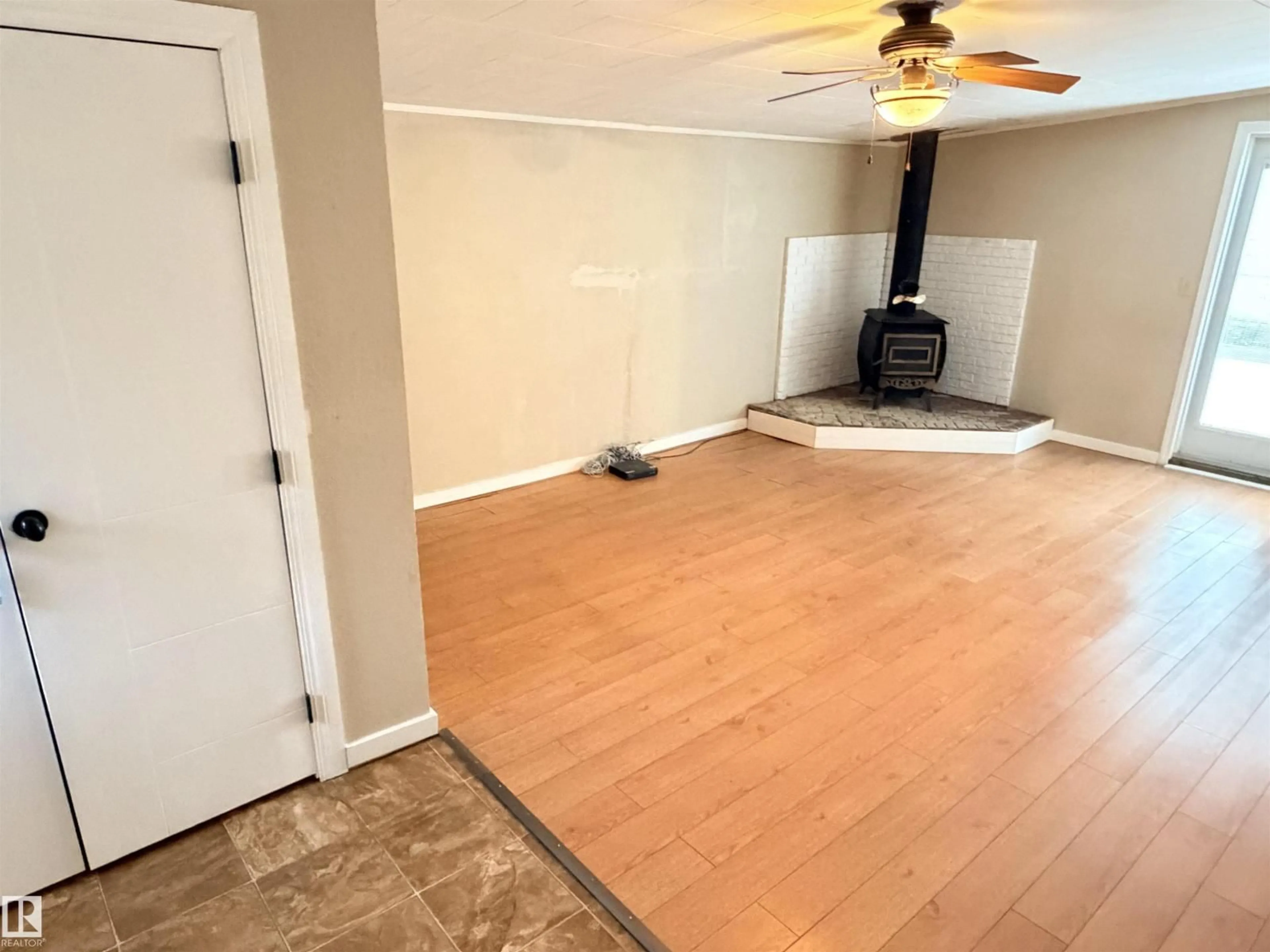 A pic of a room for 9501 - 48 104 AV, Westlock Alberta T7P1M7