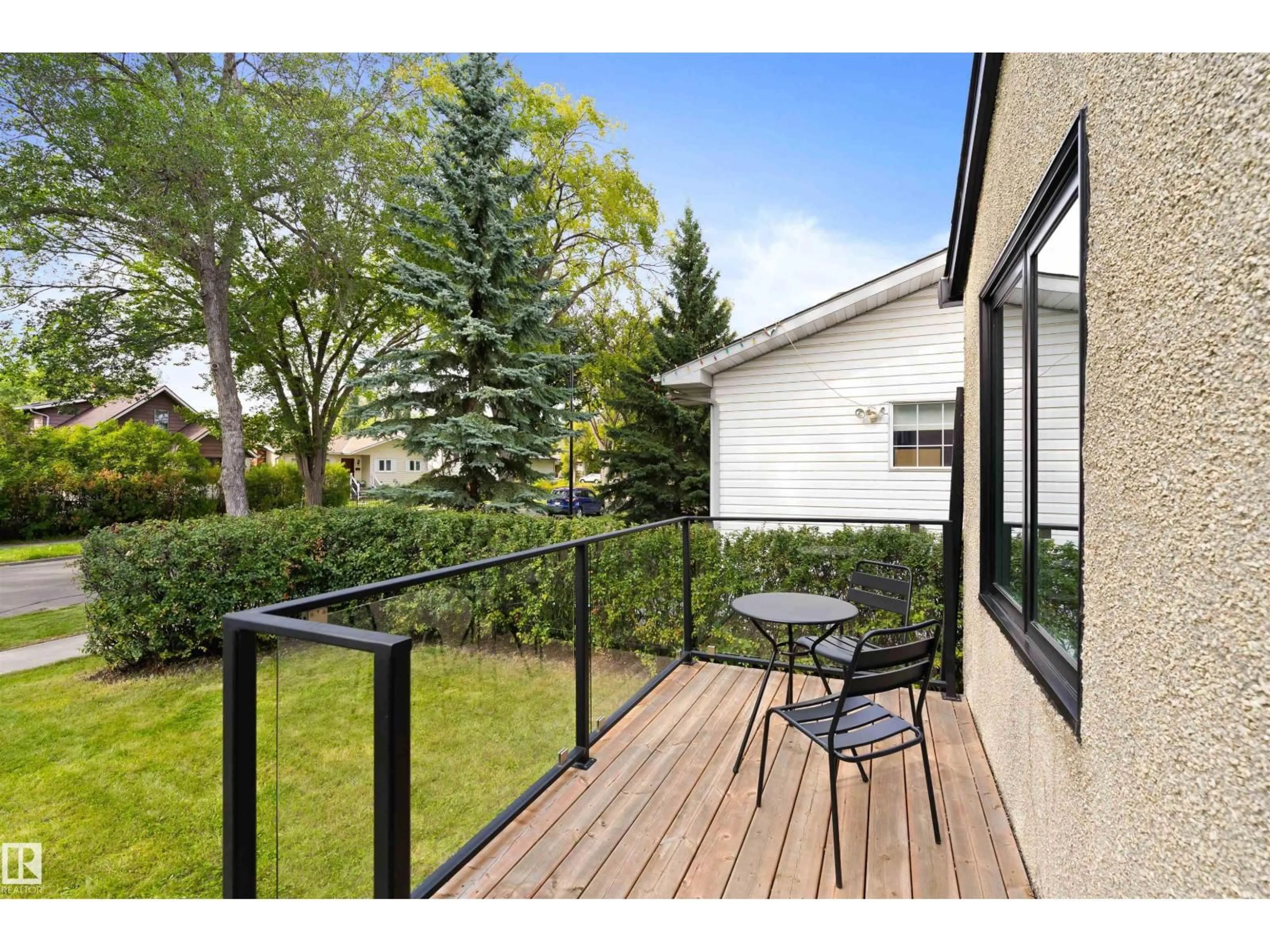 Patio, street for 11623 123 ST, Edmonton Alberta T5M0G7