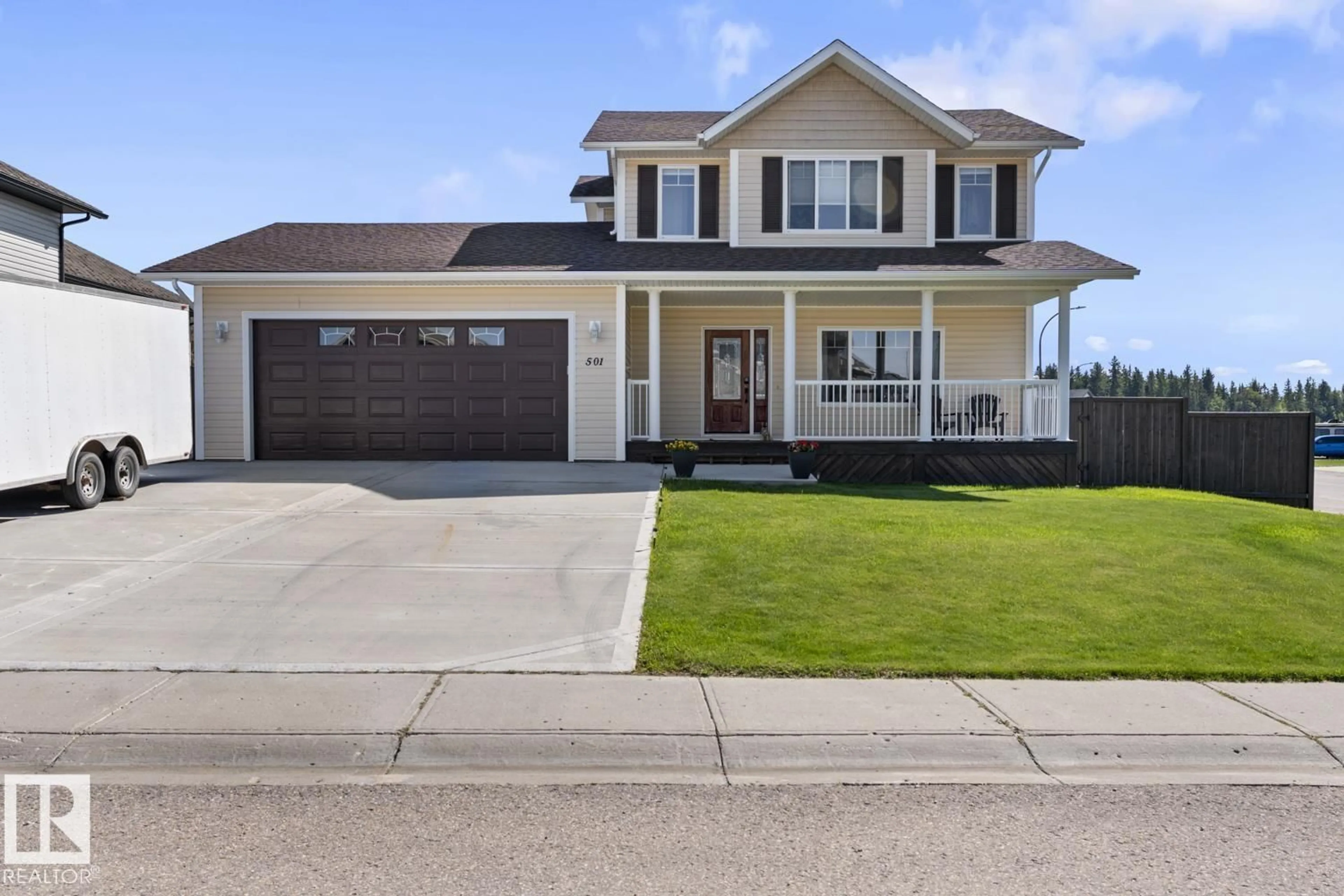 Home with vinyl exterior material, street for 501 26 ST, Cold Lake Alberta T9M0B2