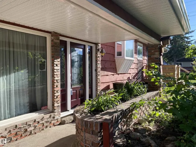 NW - 12137 50 ST, Edmonton 3