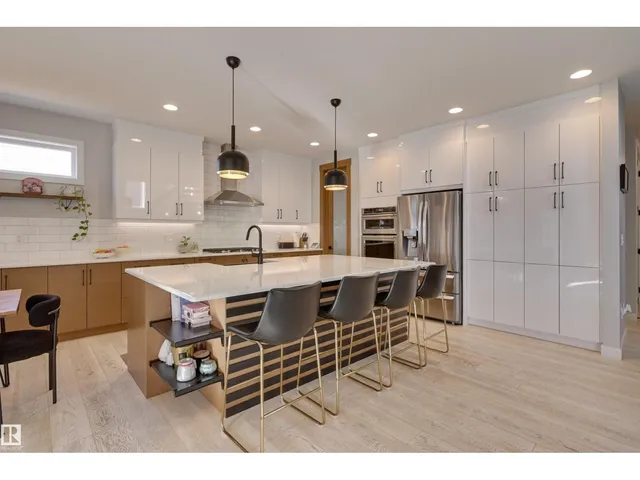 550 EAGLESON WD, Edmonton 3