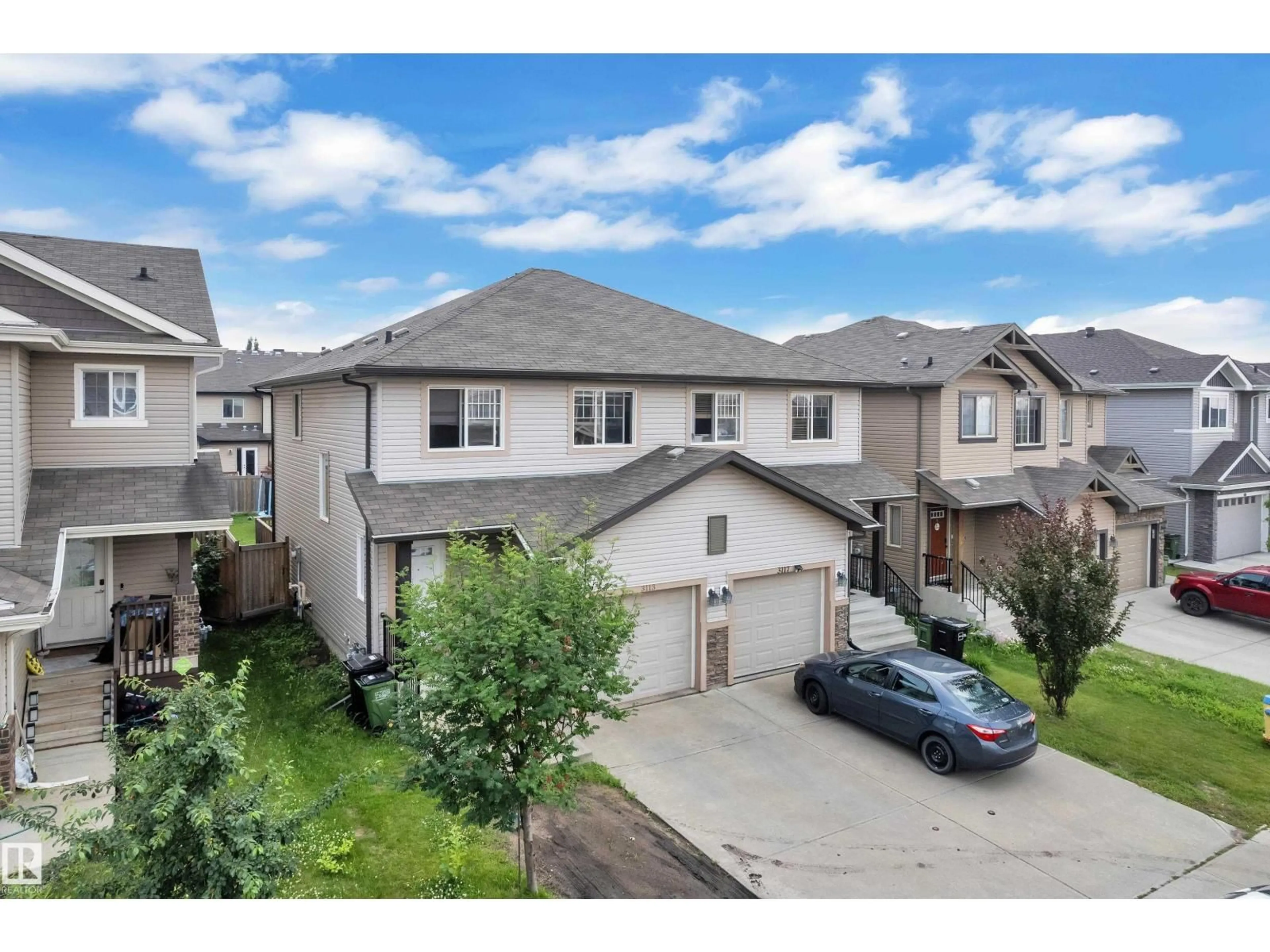 A pic from outside/outdoor area/front of a property/back of a property/a pic from drone, street for 3113 16A AV, Edmonton Alberta T6T0P7