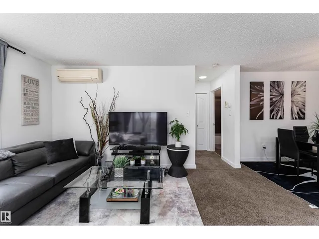 1060 - 317 MCCONACHIE BV, Edmonton 5