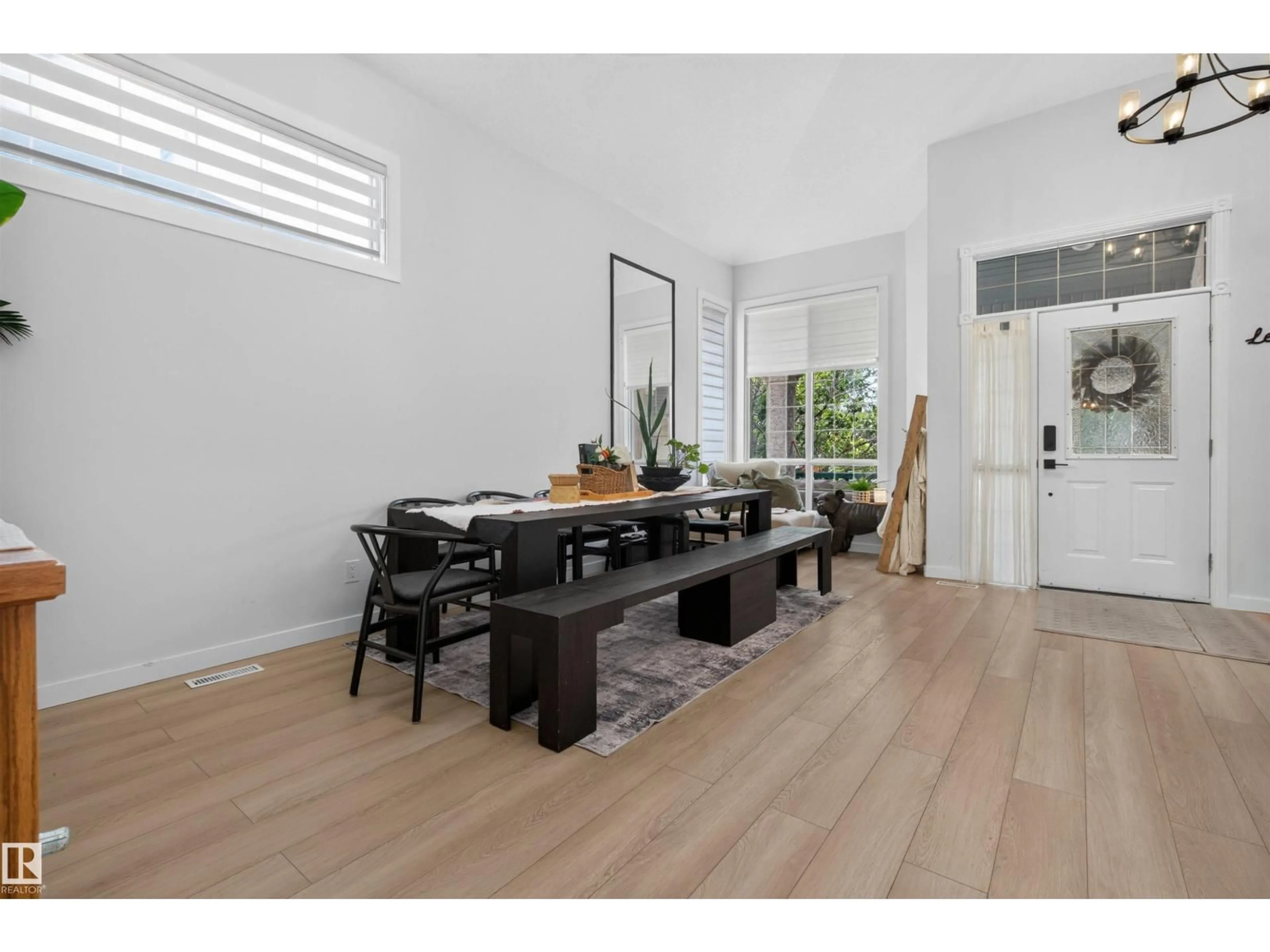 Dining room, unknown for 30 KENILWORTH CR, St. Albert Alberta T8N6J4