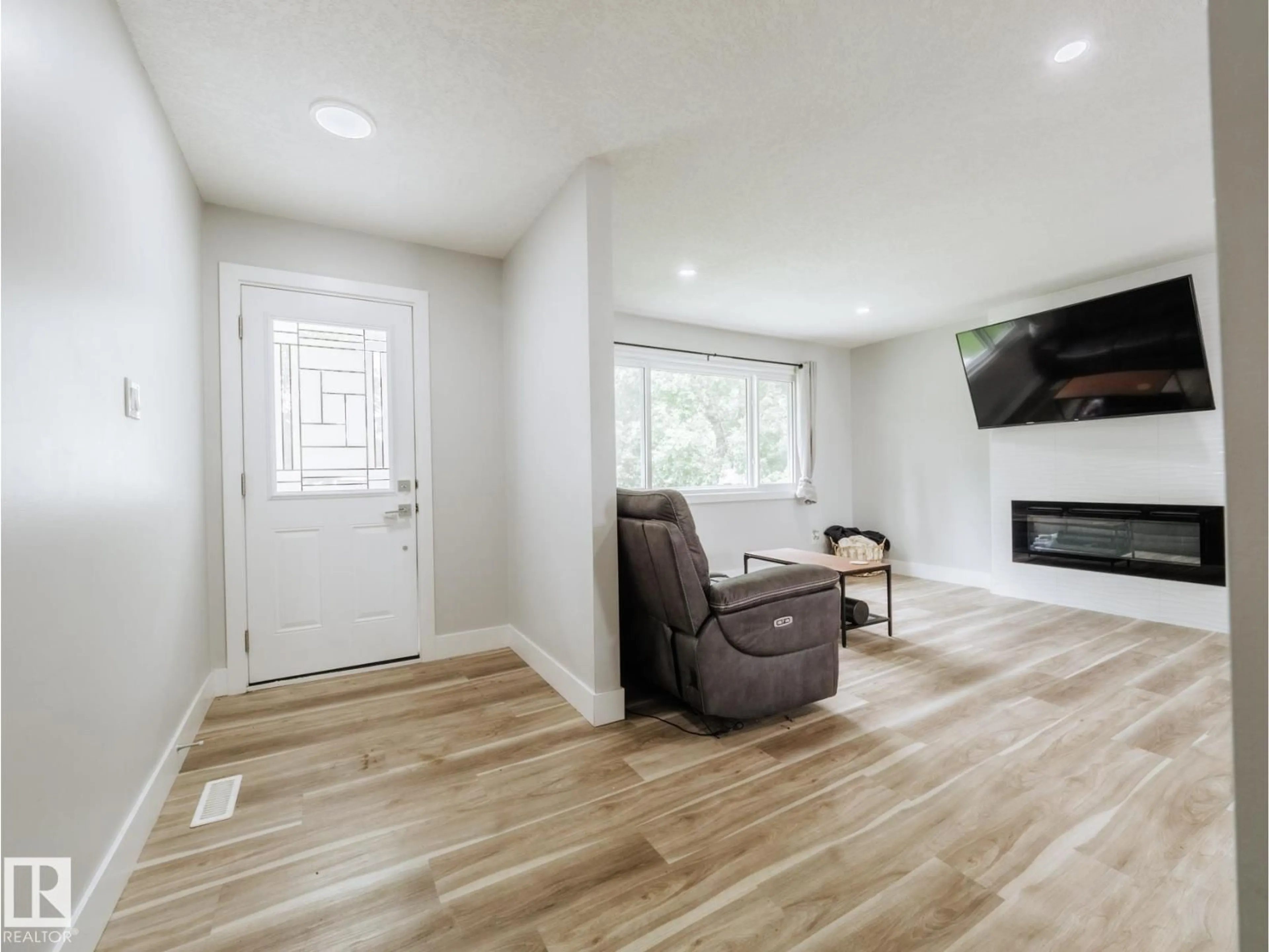 Living room with furniture, unknown for NW - 15011 59 ST, Edmonton Alberta T5A1Y6