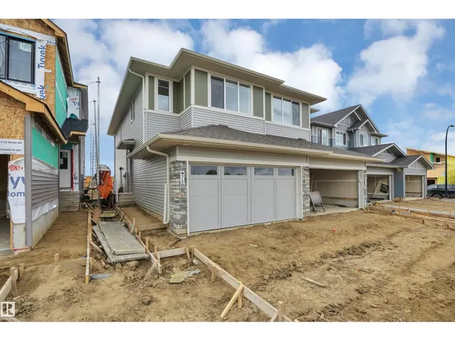710 22 ST, Edmonton 3