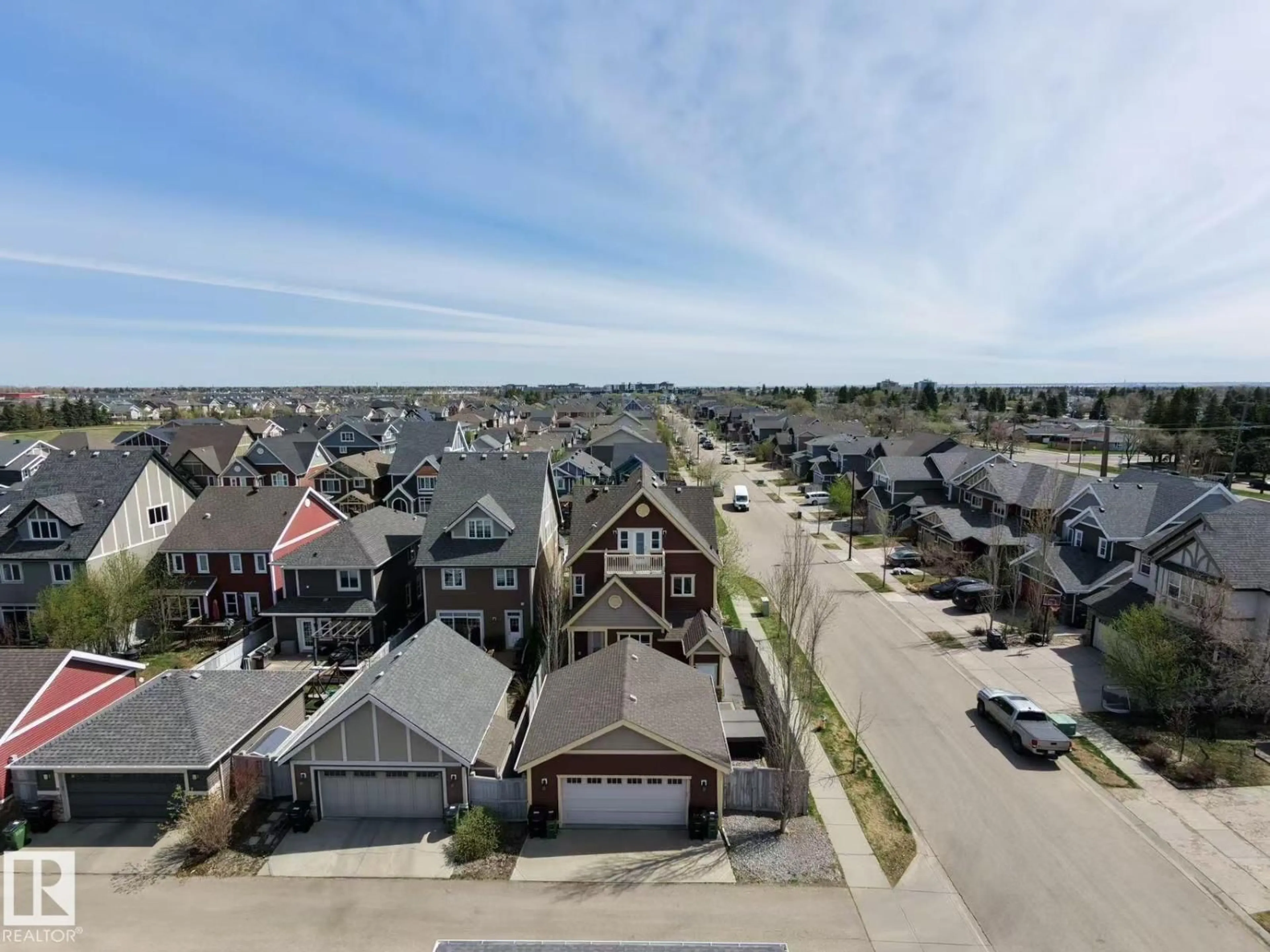 A pic from outside/outdoor area/front of a property/back of a property/a pic from drone, street for 5512 CONESTOGA NW, Edmonton Alberta T5E6R6