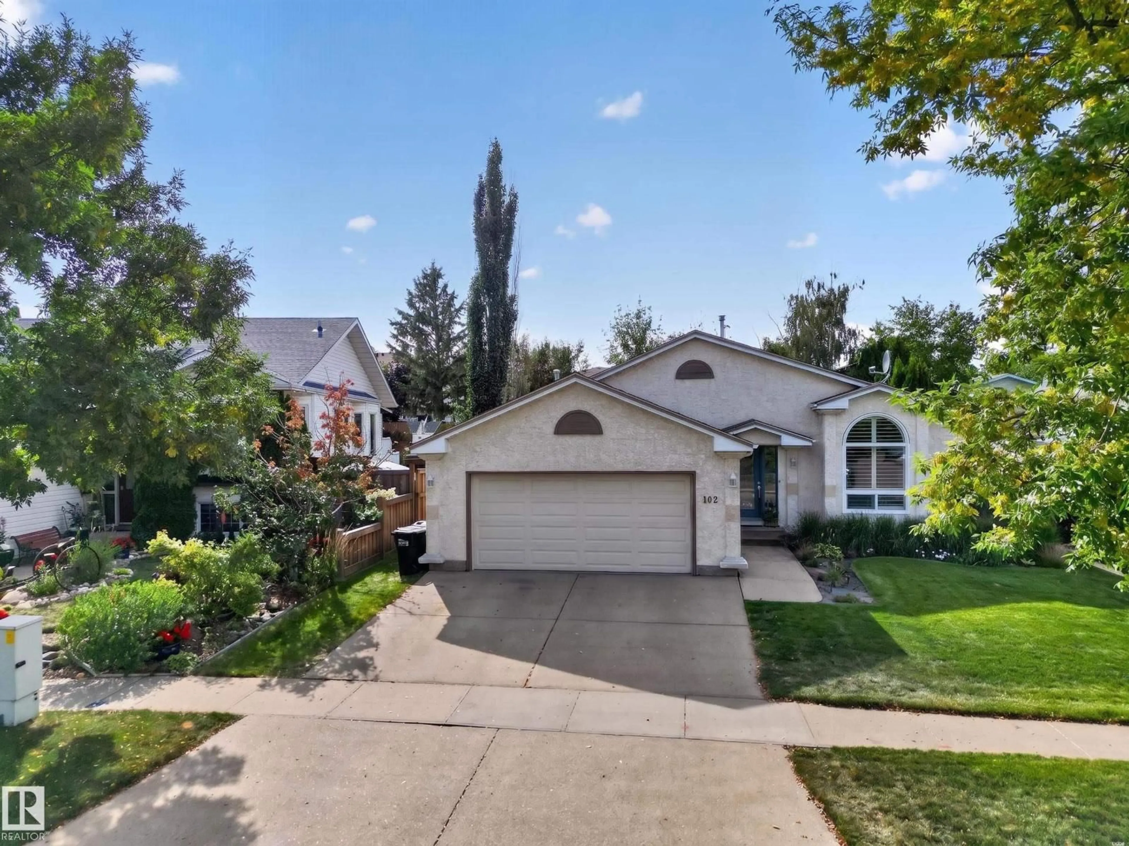 Unknown for 102 COACHMAN WY, Sherwood Park Alberta T8H1M3
