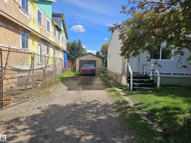 NW - 9905 163 ST, Edmonton 3