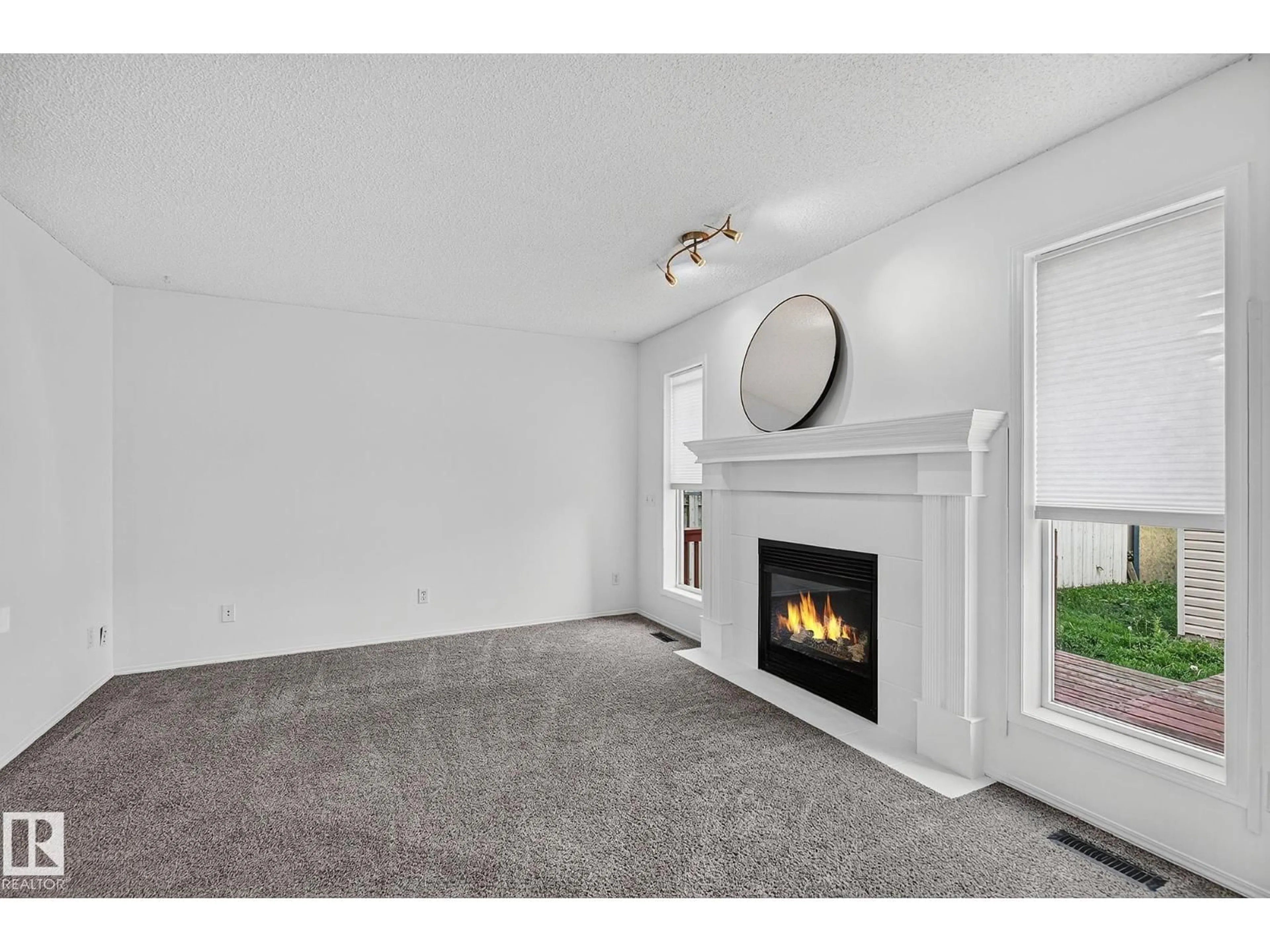 A pic of a room for 82 HEATHERGLEN CL, Spruce Grove Alberta T7X4A3