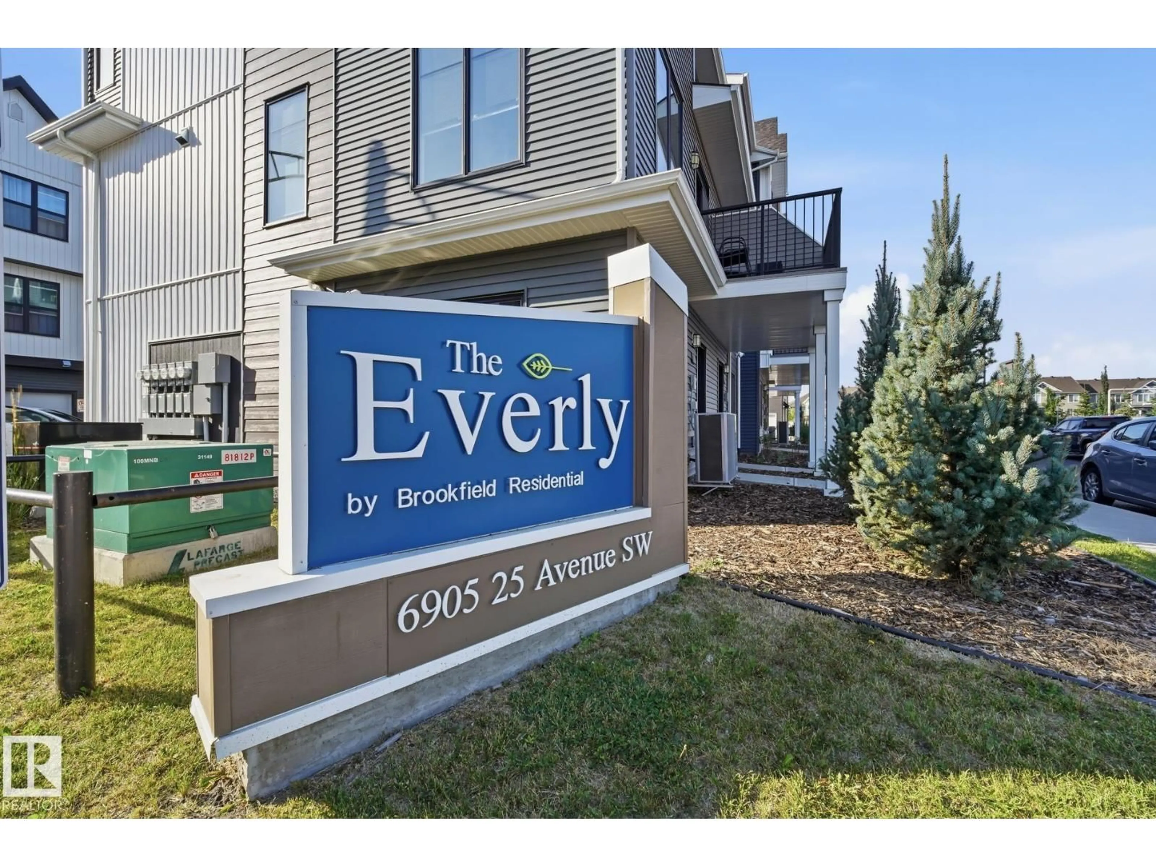 Indoor entryway for #59 - 6905 25 AV, Edmonton Alberta T6X3B7