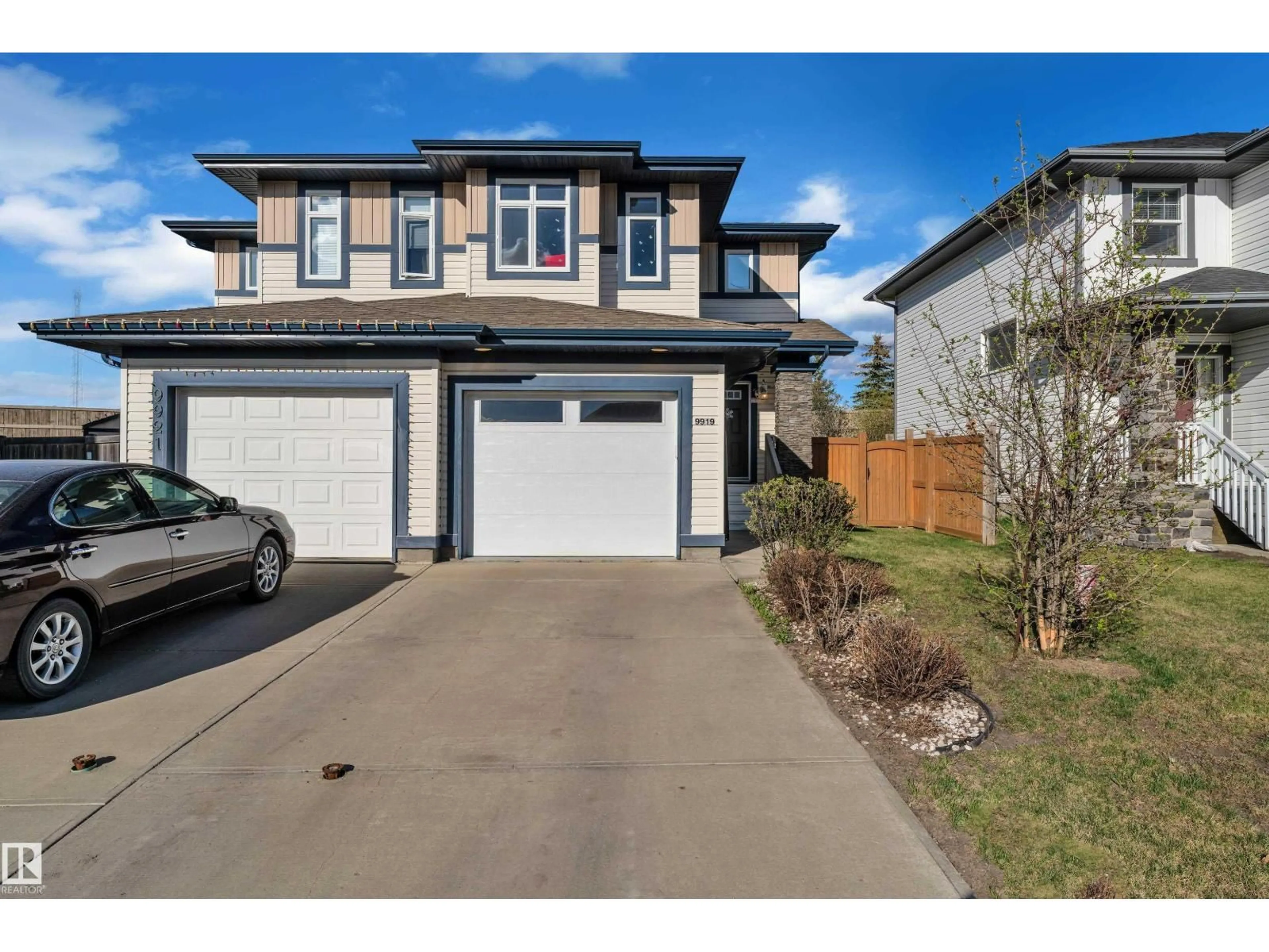 Unknown for NW - 9919 217 ST, Edmonton Alberta T5T4T5