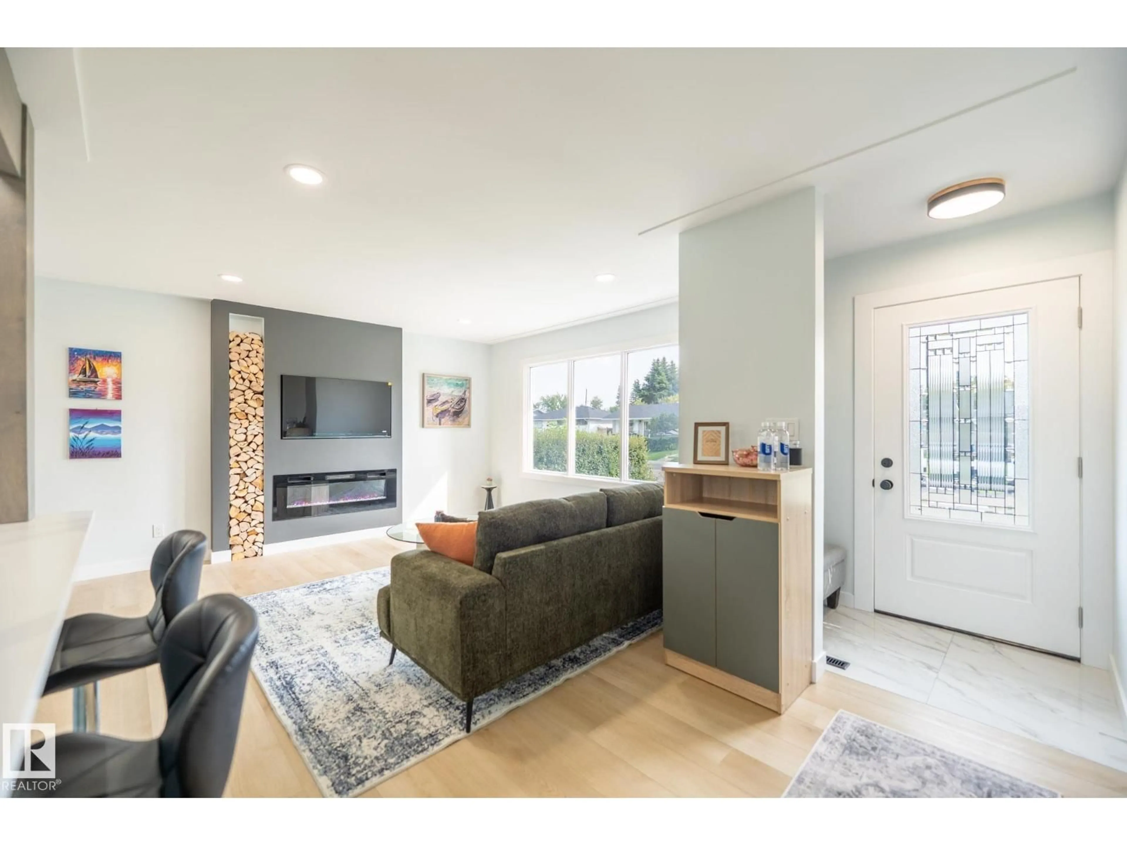 Living room with furniture, unknown for 16136 109A AV, Edmonton Alberta T5P1C4