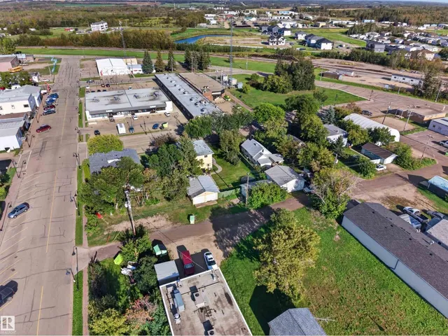 4932 48 ST, Redwater 3