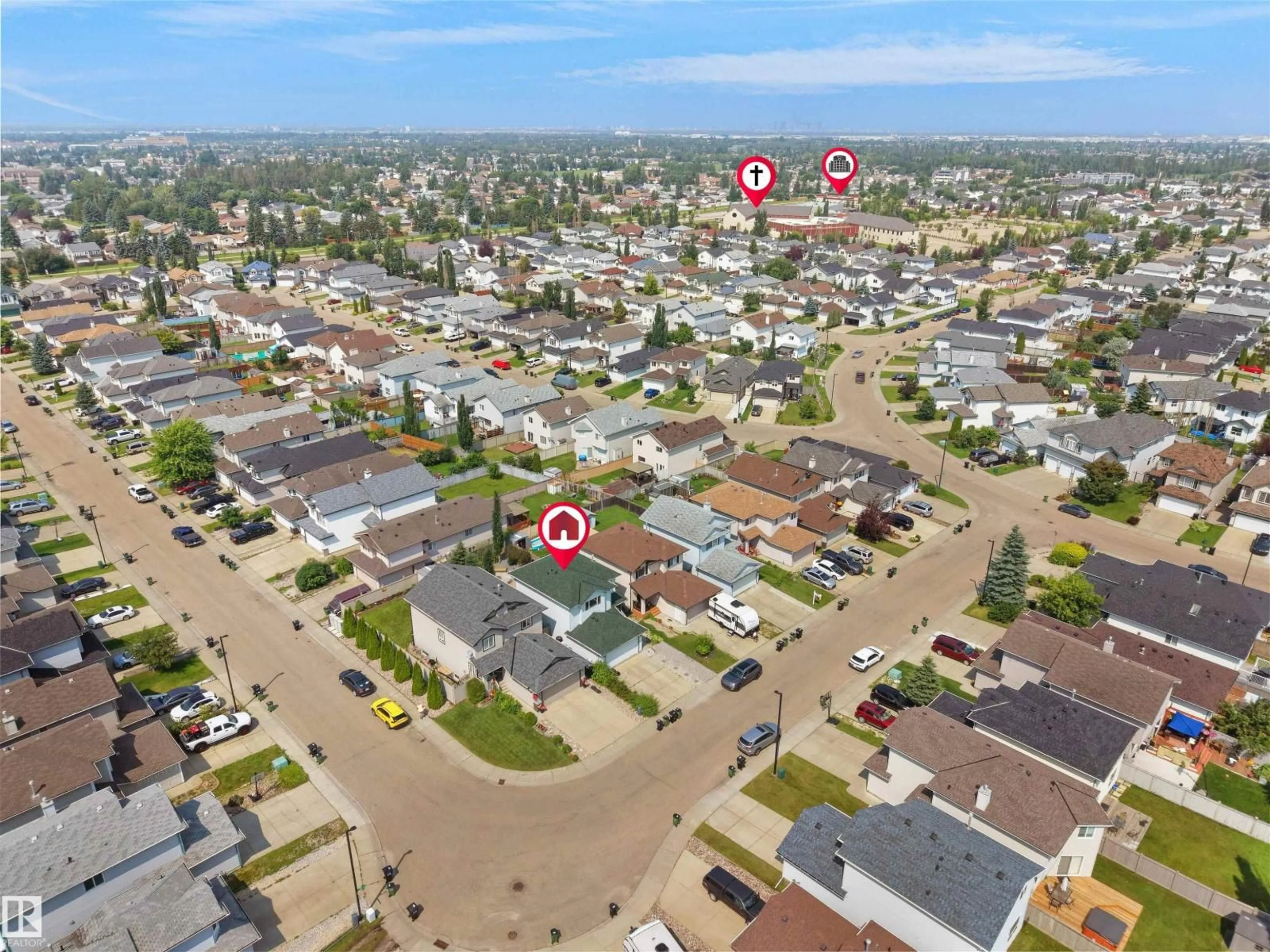 A pic from outside/outdoor area/front of a property/back of a property/a pic from drone, street for NW - 2410 32B ST, Edmonton Alberta T6T1Y6