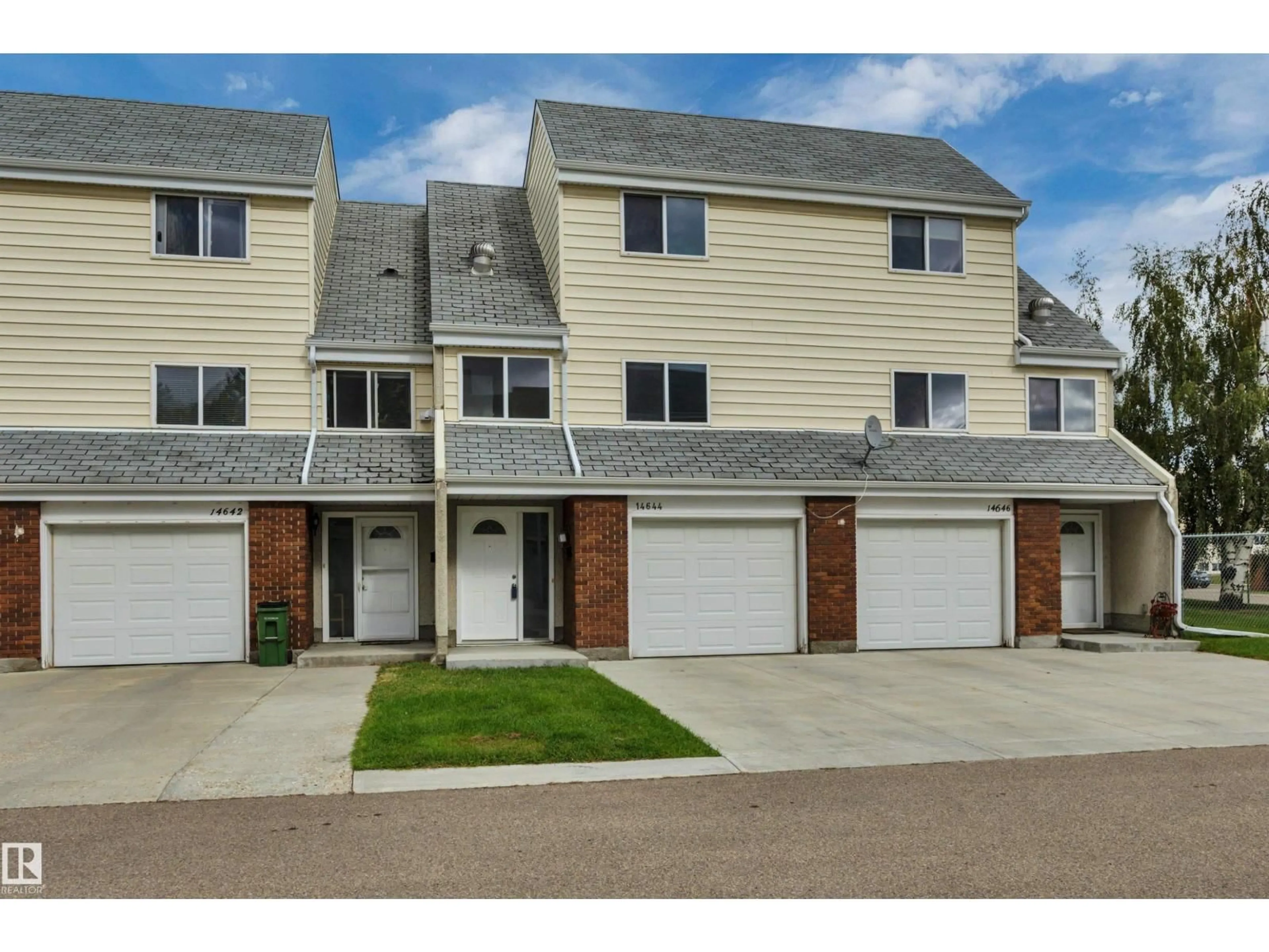 Unknown for NW - 14644 52 ST, Edmonton Alberta T5A3M7
