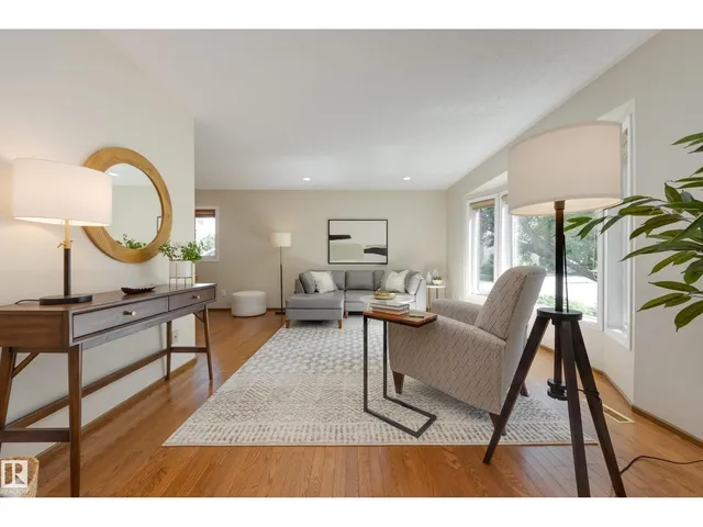 4904 11 AV, Edmonton 3