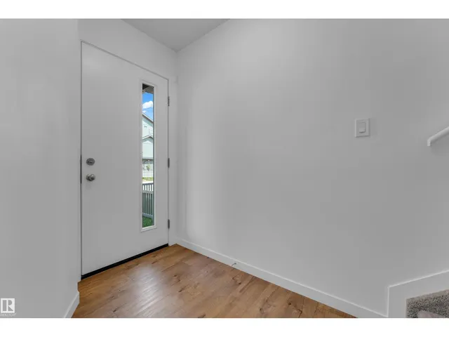 NW - 22711 84 AV, Edmonton 5