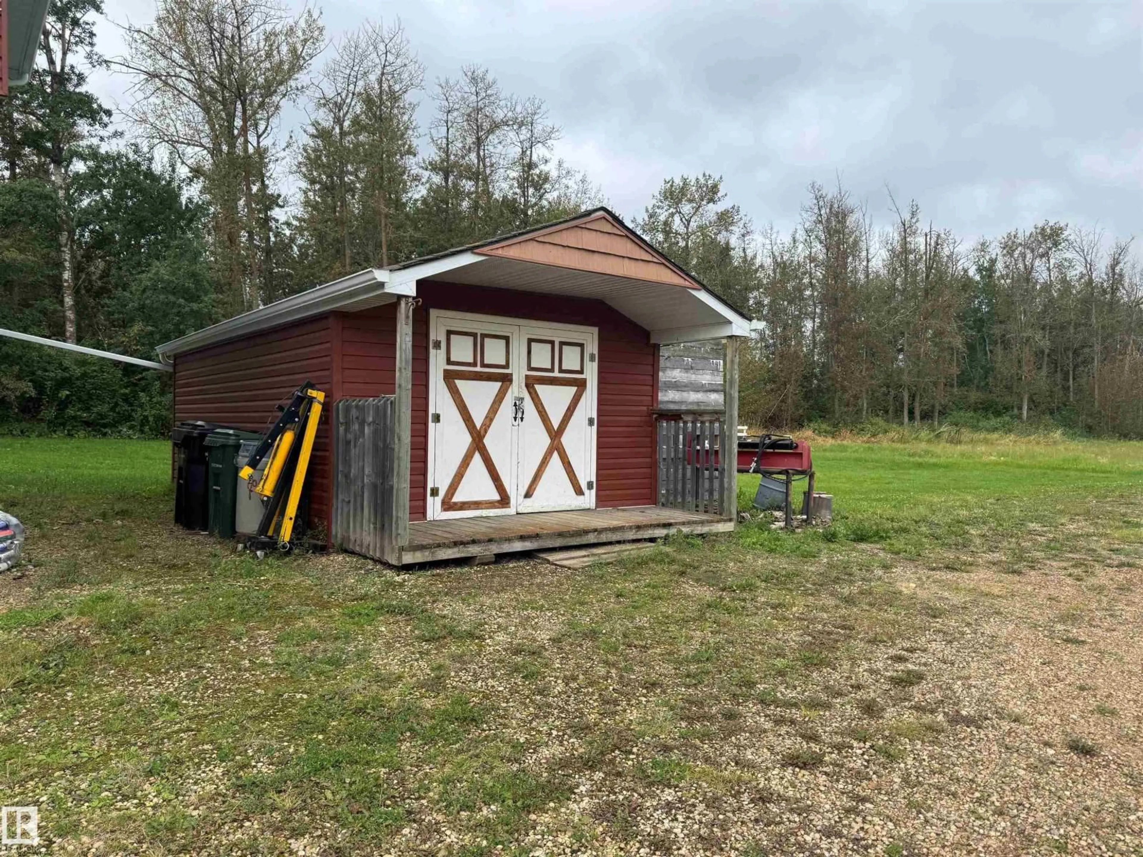Shed for 97 - 52356 RGE ROAD 221, Rural Strathcona County Alberta T8E1W2