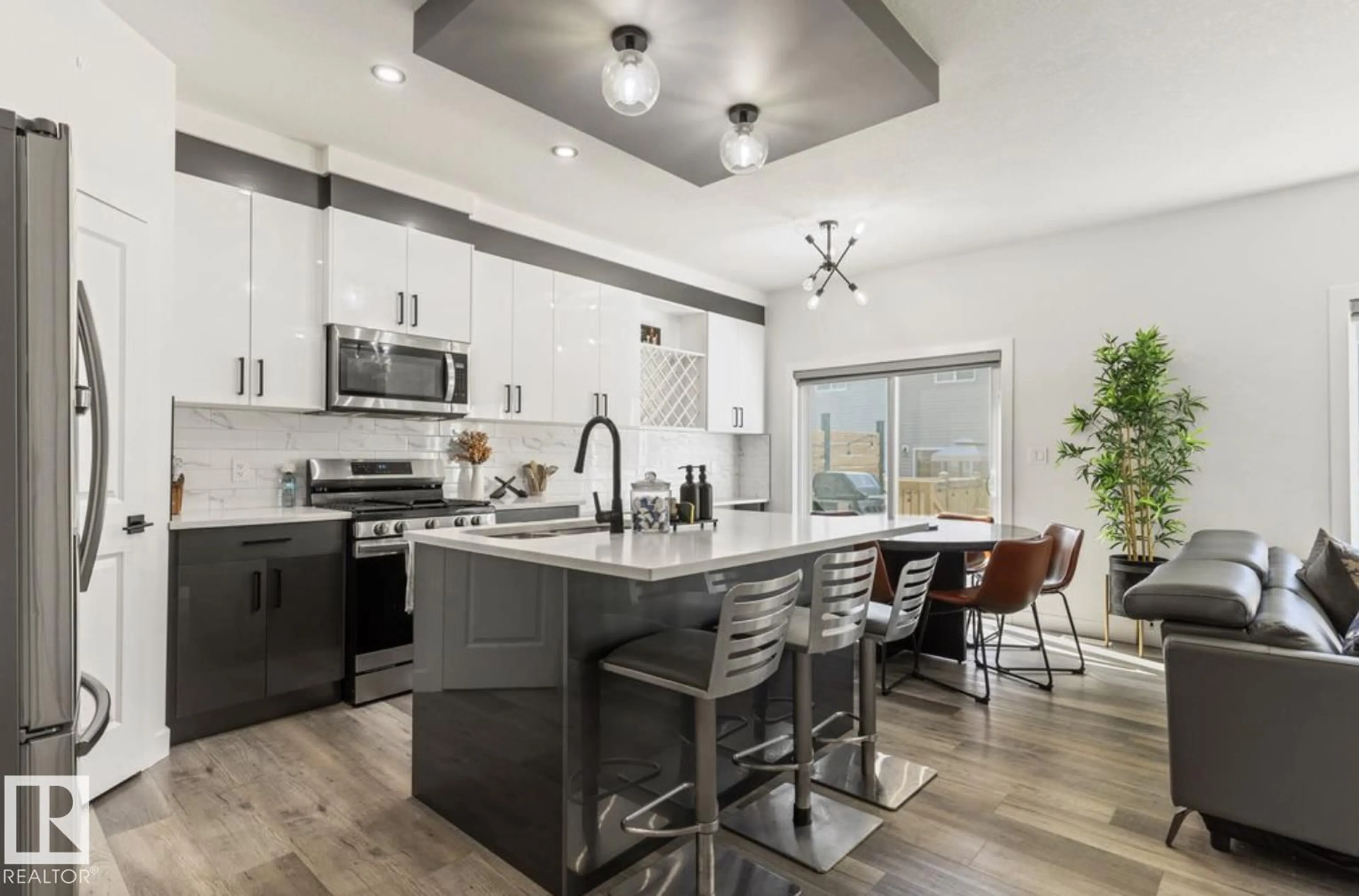 Open concept kitchen, ceramic/tile floor for 19703 29 AVENUE AVENUE, Edmonton Alberta T6M1M2