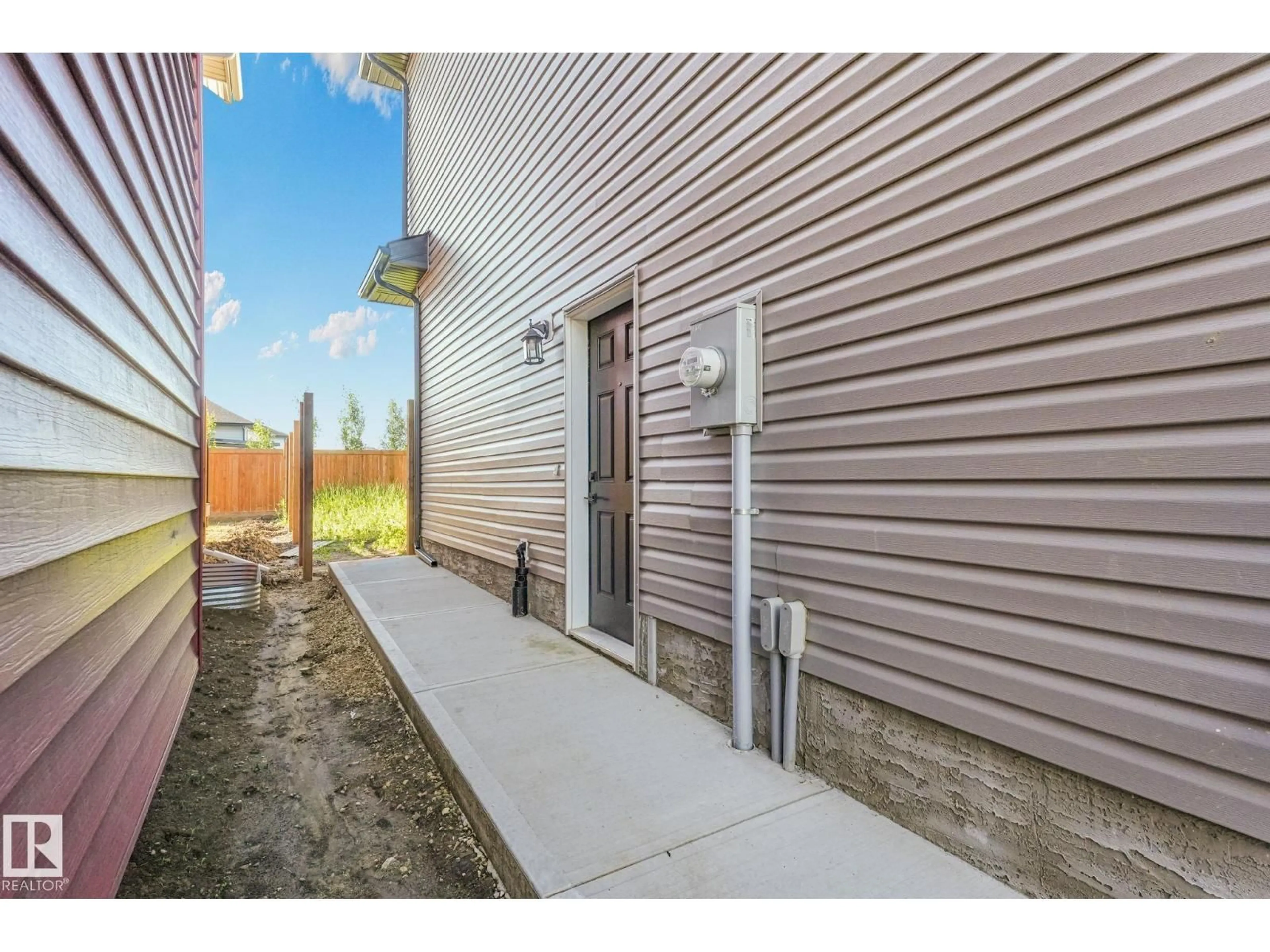 Unknown for 6608 51 AV, Beaumont Alberta T4X2A3