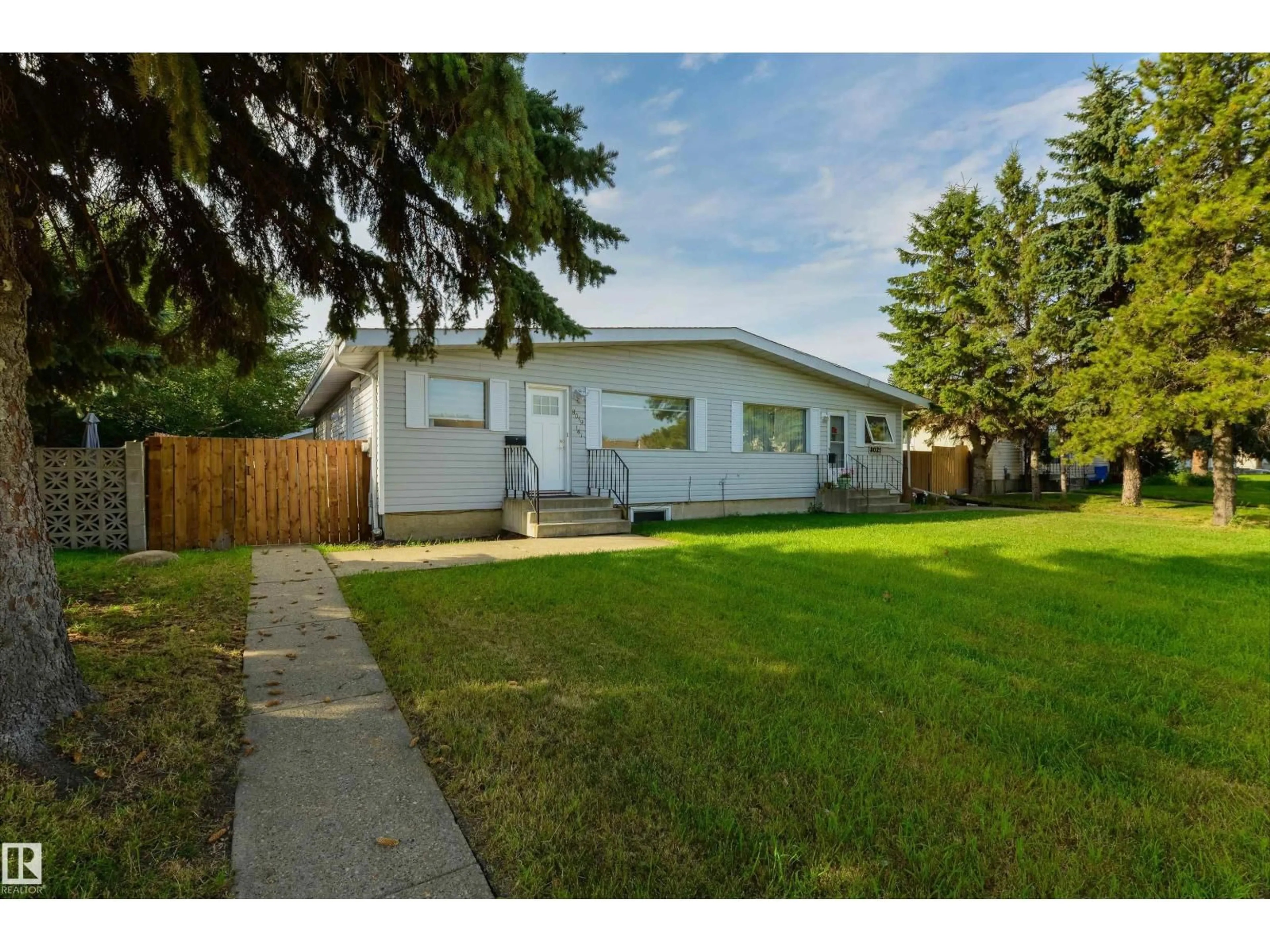 Unknown for 8019 141 AV, Edmonton Alberta T5C2N8