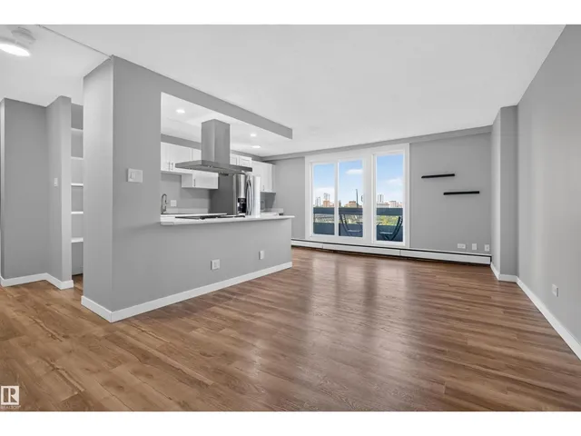 207 - 10883 SASKATCHEWAN DR NW, Edmonton 2