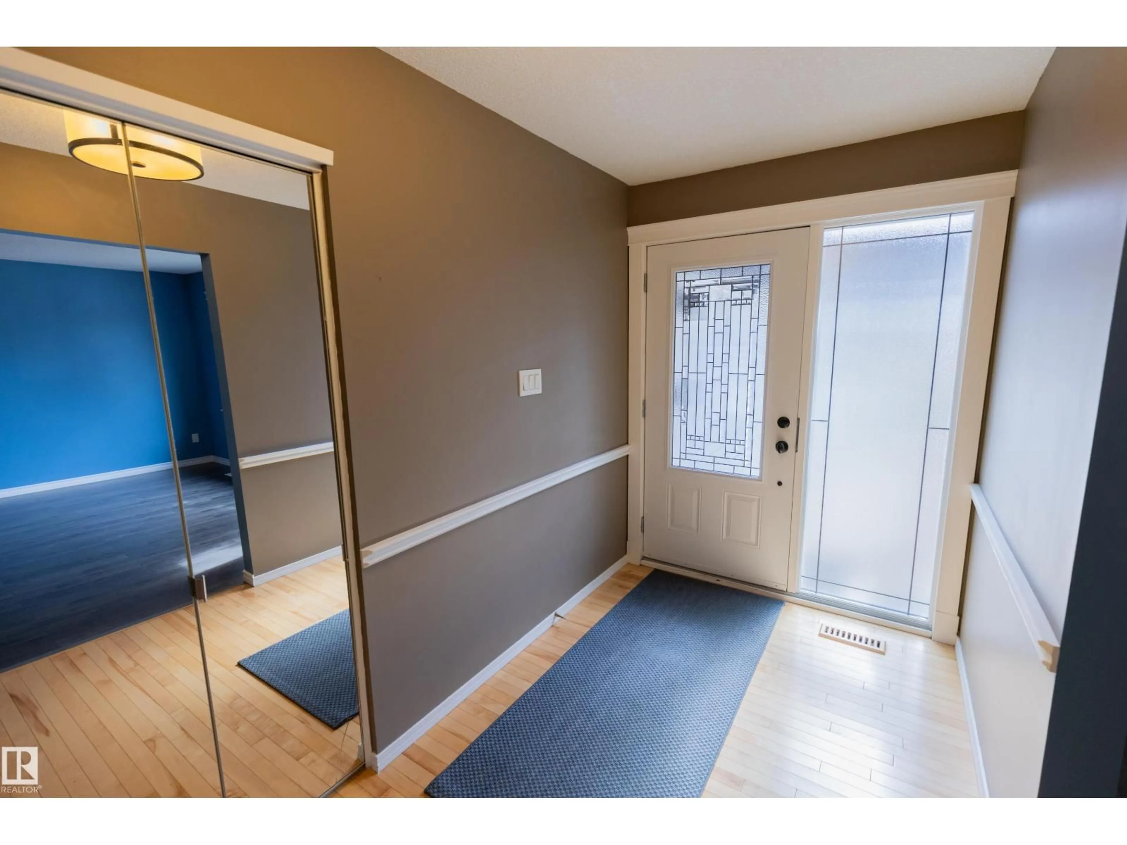Indoor entryway for NW - 11220 23A AV, Edmonton Alberta T6J4X7