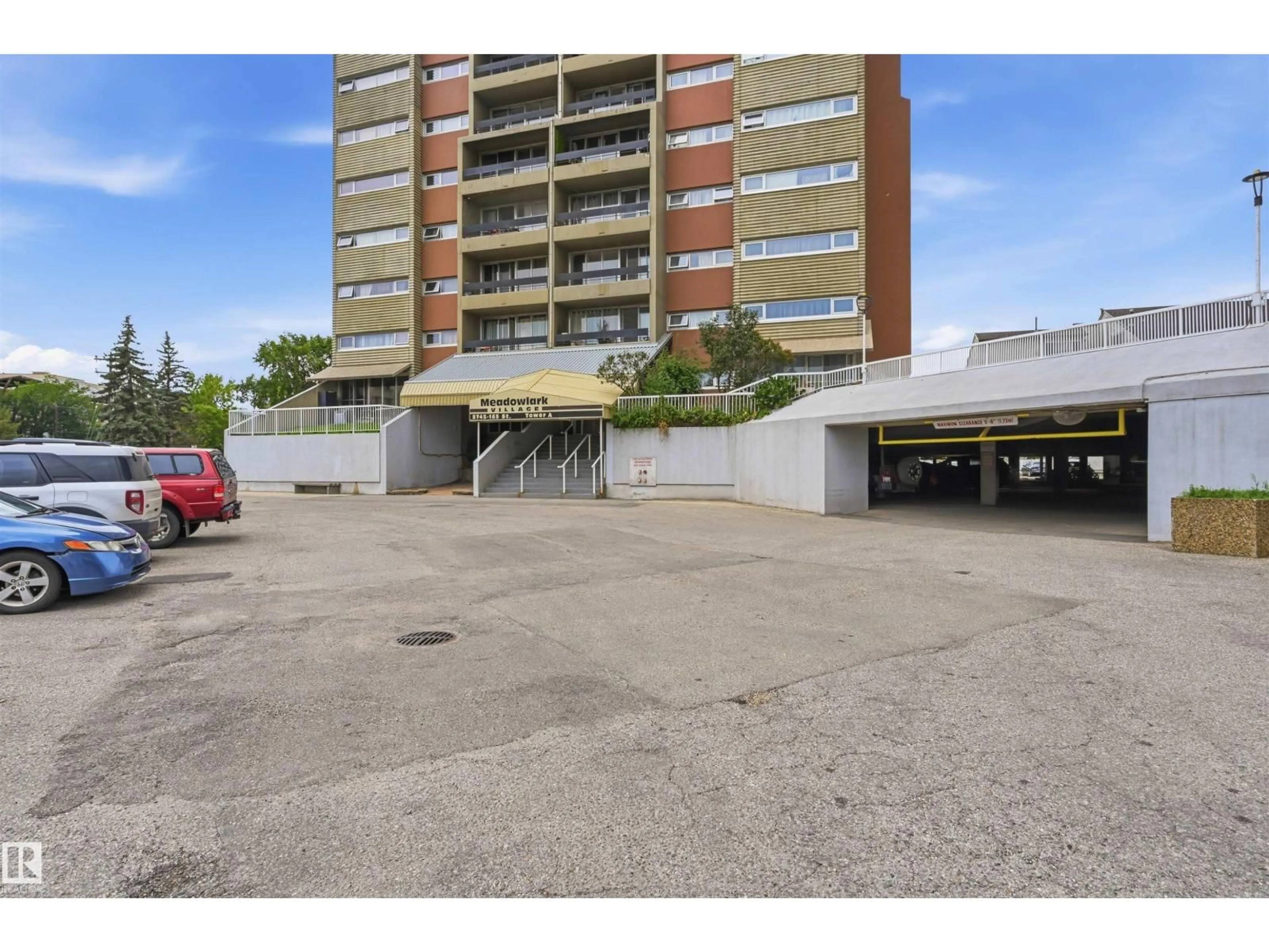 Unknown for 50 8745 165 ST NW, Edmonton Alberta T5R2R7