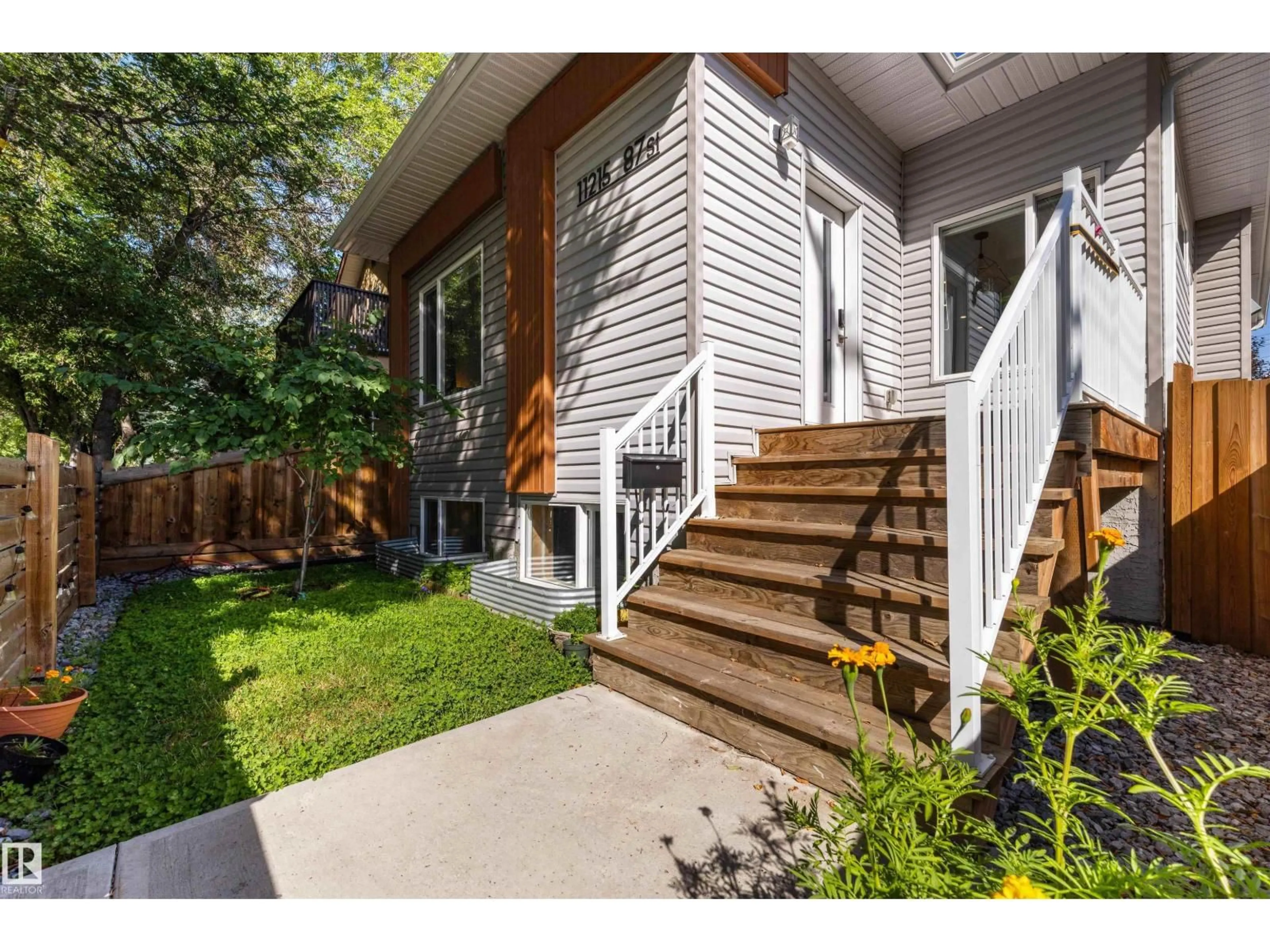 Unknown for 11215 87 ST NW, Edmonton Alberta T5B3L7