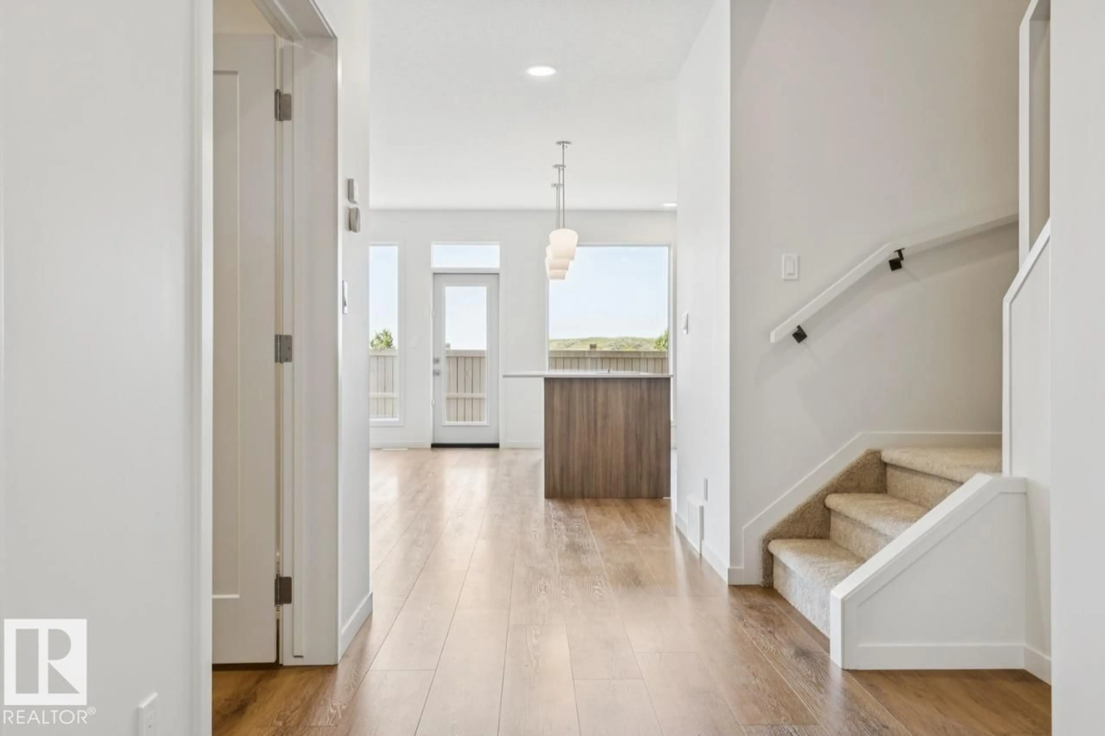Indoor entryway for SW - 2336 160 ST, Edmonton Alberta T6W4E5