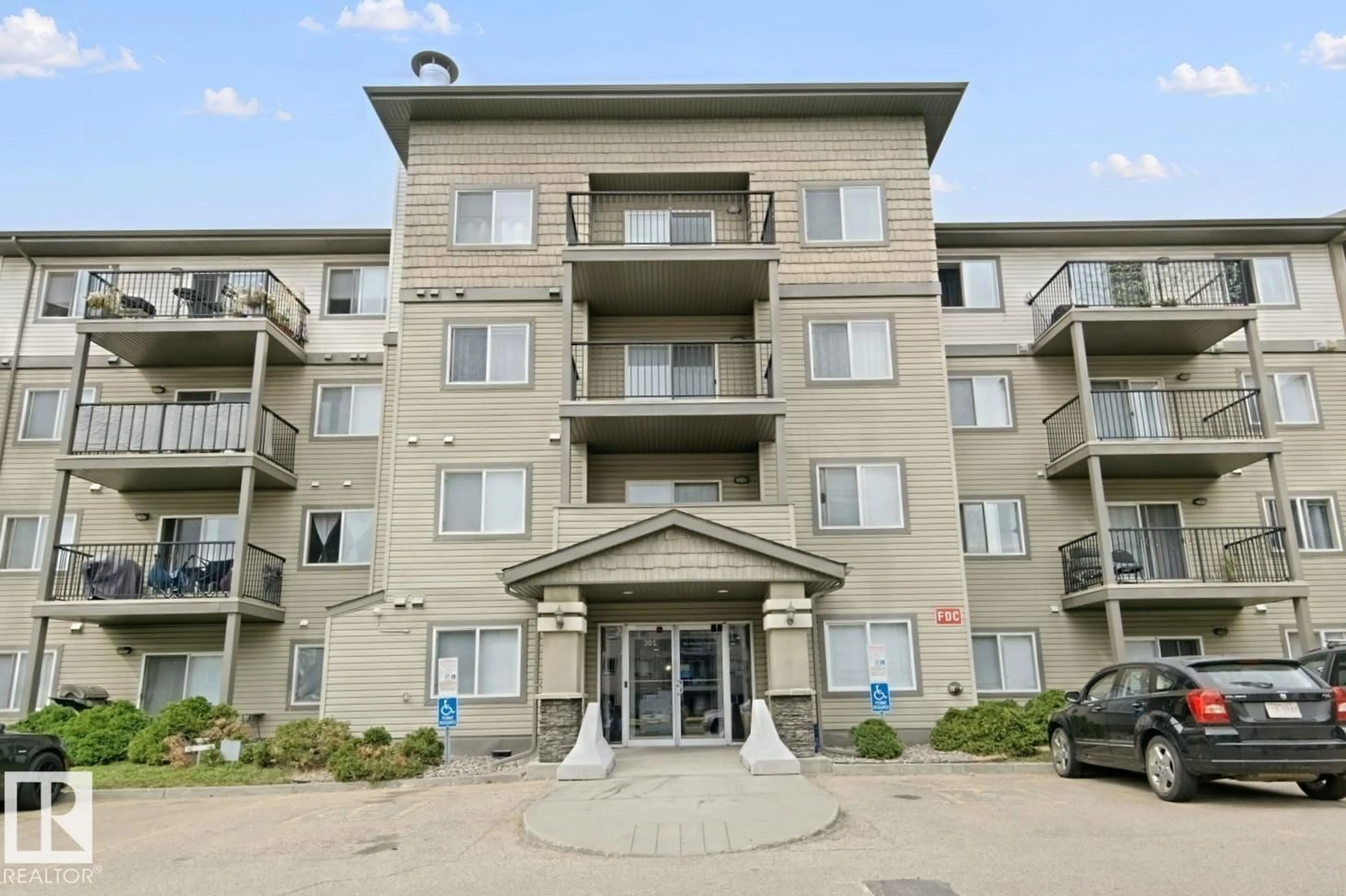 Unknown for 232 - 301 CLAREVIEW STATION DR, Edmonton Alberta T5Y0J4