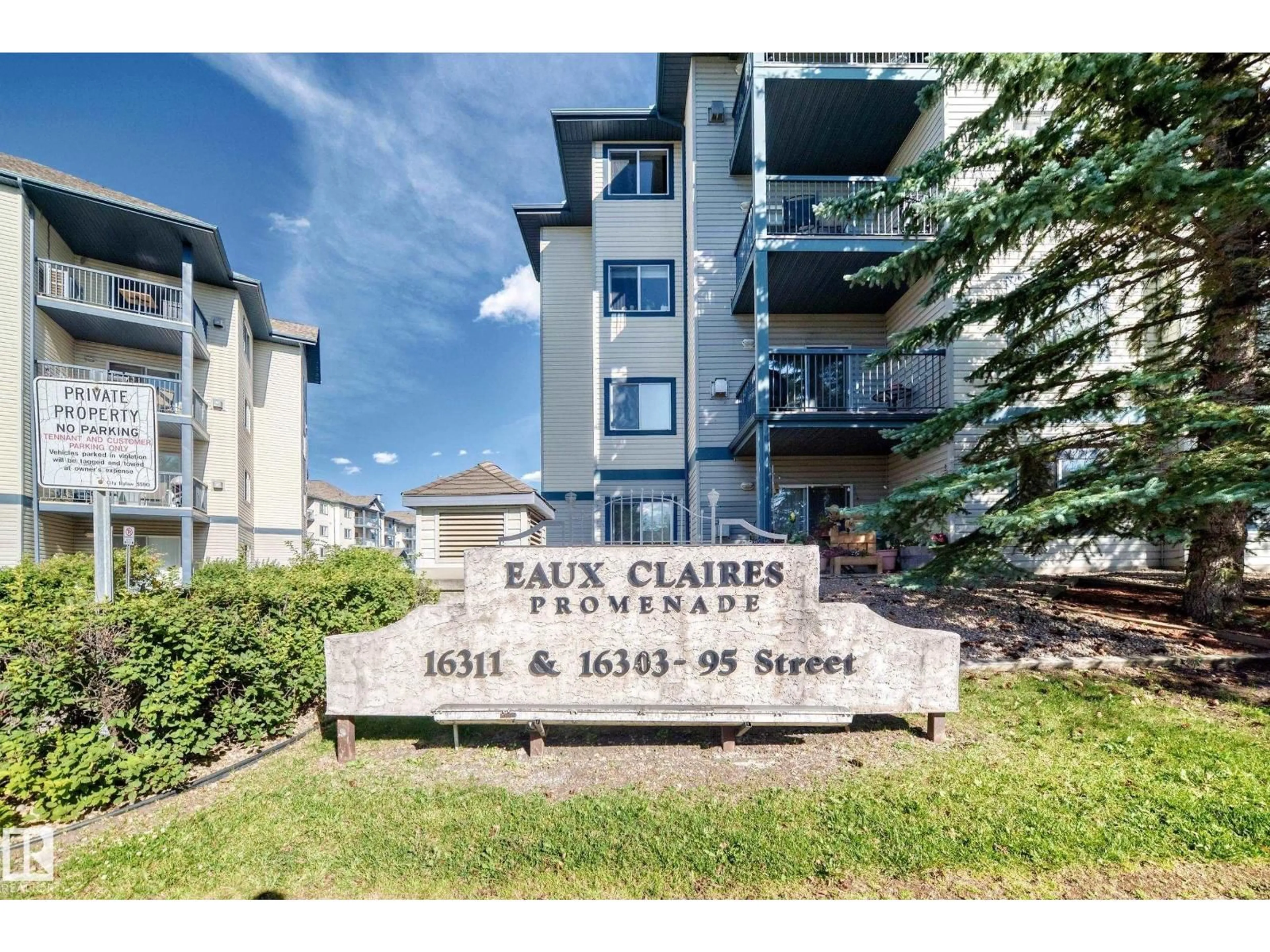 Indoor entryway for NW - 232 16311 95 ST, Edmonton Alberta T5Z3Y5