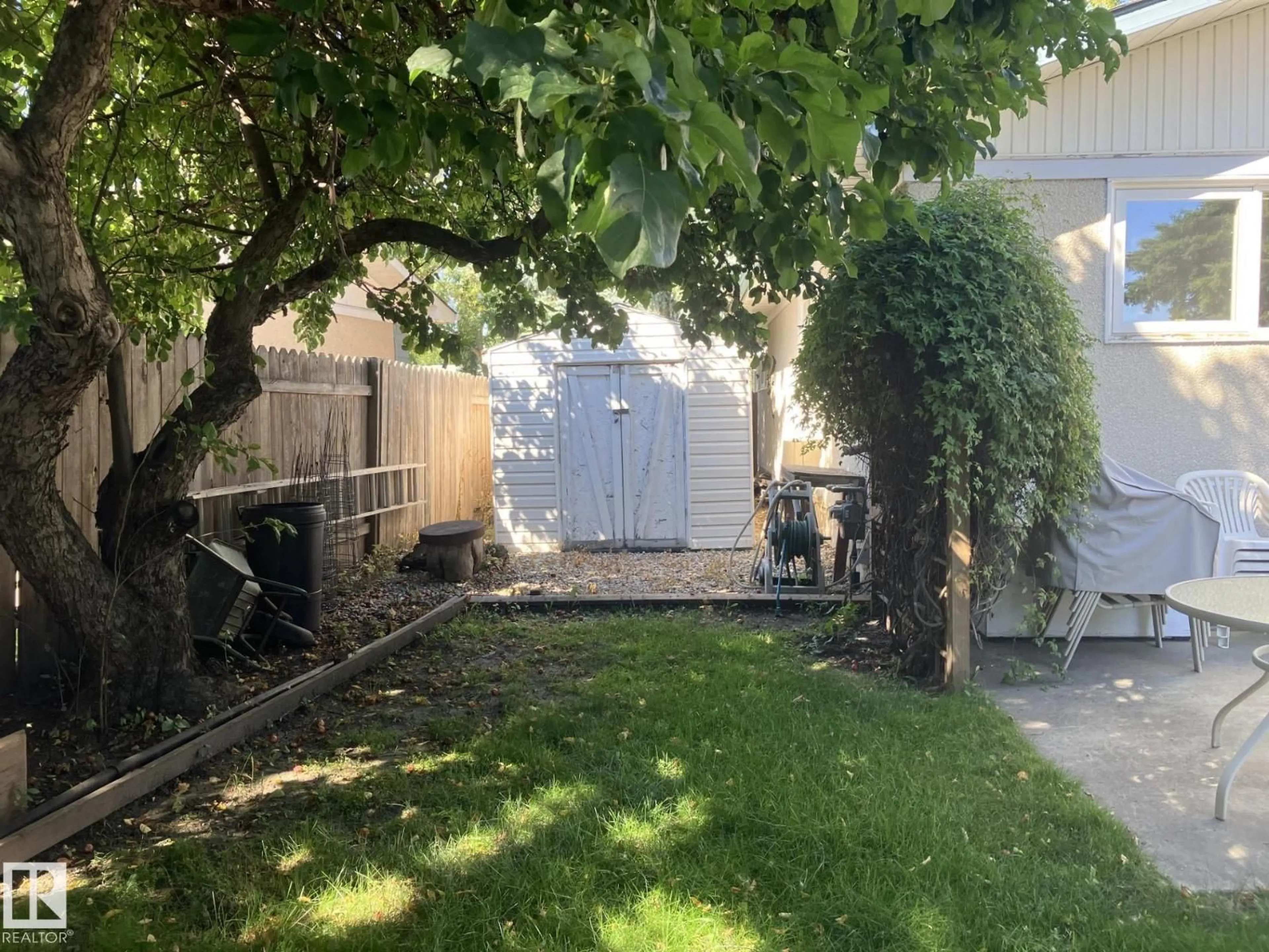 A pic from outside/outdoor area/front of a property/back of a property/a pic from drone, street for 48 IVY CRESCENT, Sherwood Park Alberta T8A1W4