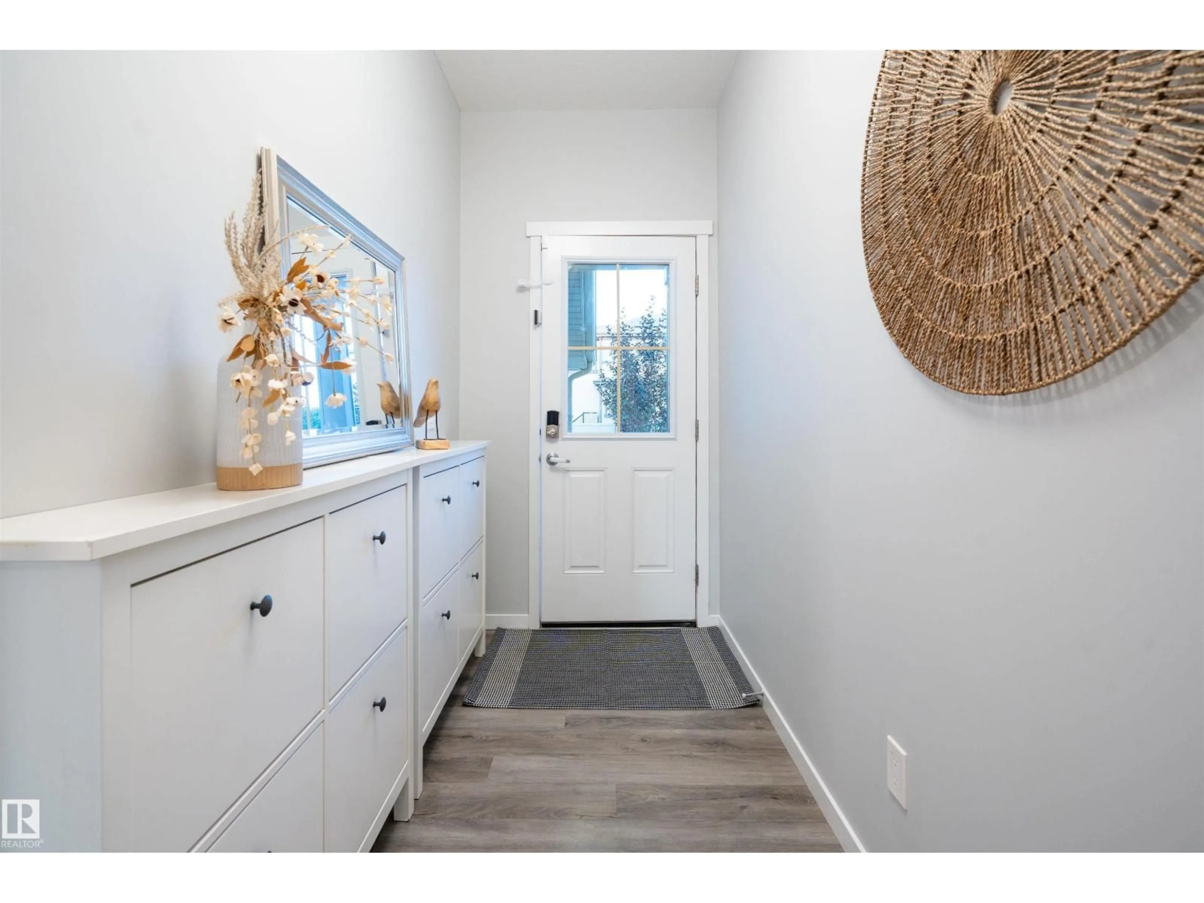 Indoor entryway for NW - 9232 224 ST, Edmonton Alberta T5T7L9