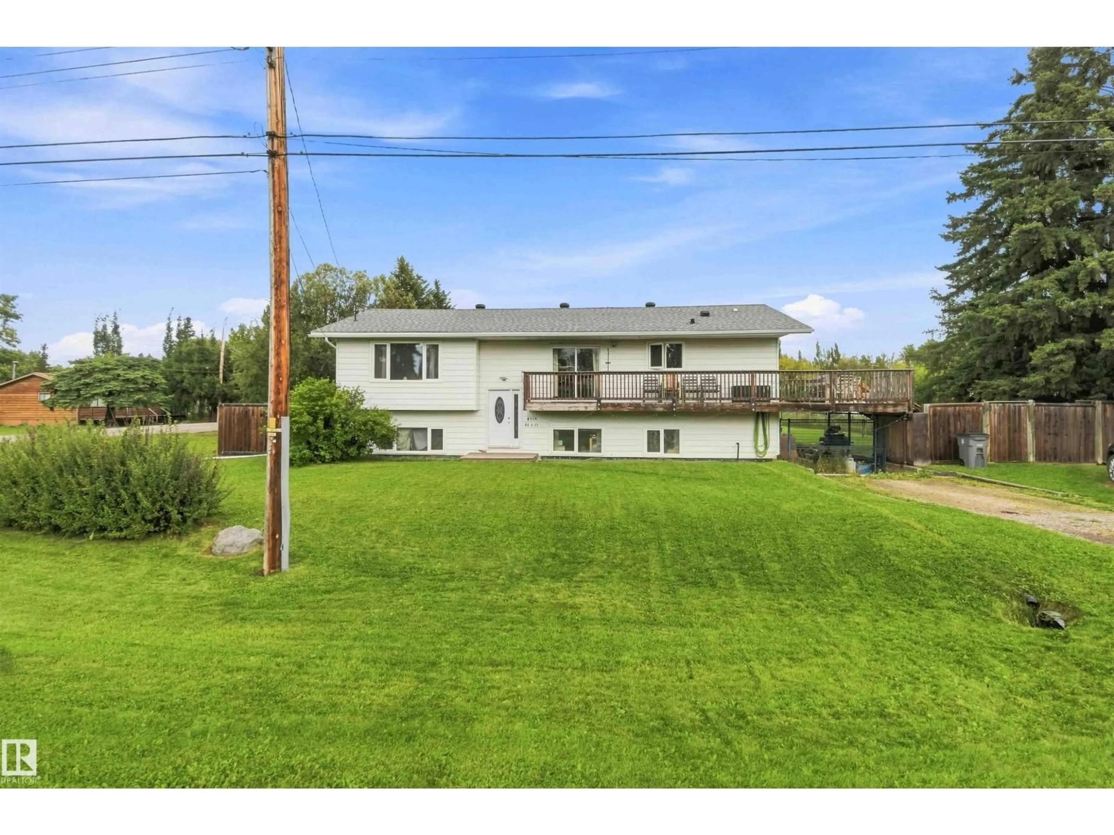 A pic from outside/outdoor area/front of a property/back of a property/a pic from drone, unknown for 4515 46A ST, Rural Lac Ste. Anne County Alberta T0E0E0