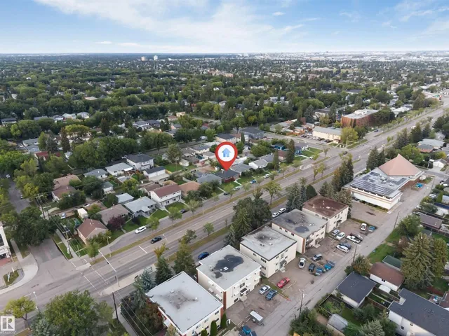 7928 82 AV, Edmonton 4