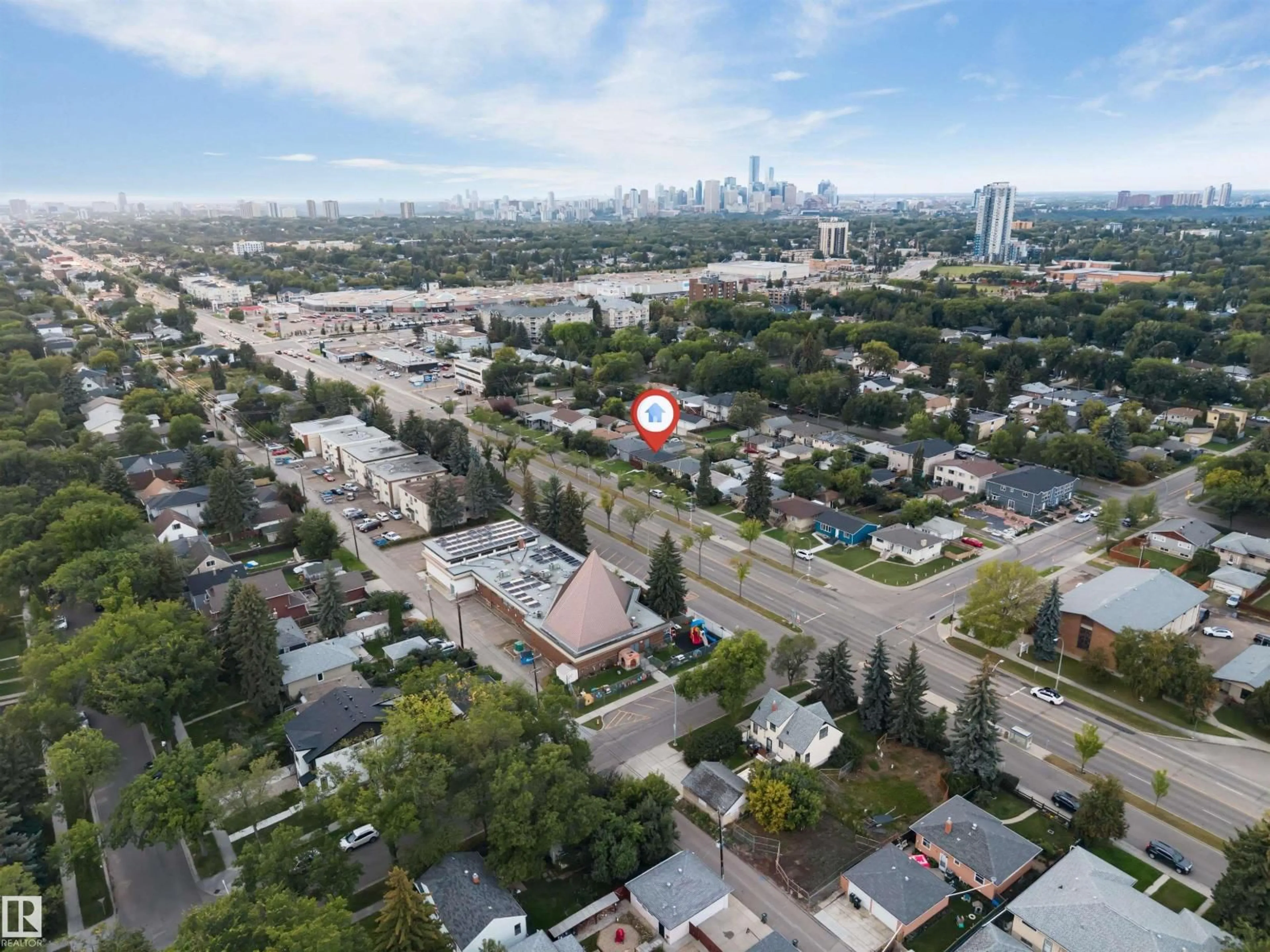 A pic from outside/outdoor area/front of a property/back of a property/a pic from drone, city buildings view from balcony for 7928 82 AV, Edmonton Alberta T6C0Y2