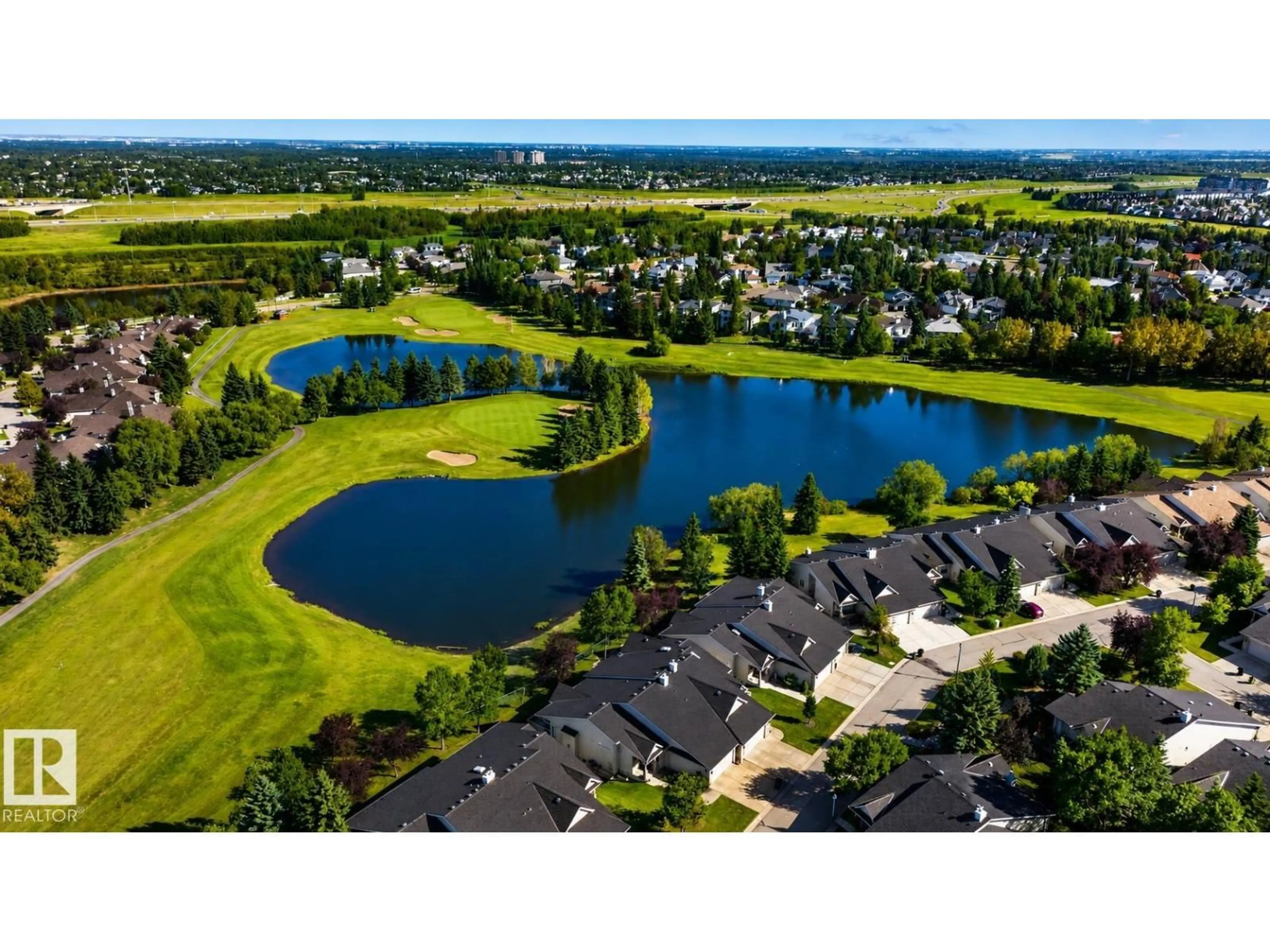 A pic from outside/outdoor area/front of a property/back of a property/a pic from drone, water/lake/river/ocean view for 941 PICARD DR, Edmonton Alberta T5T6N6