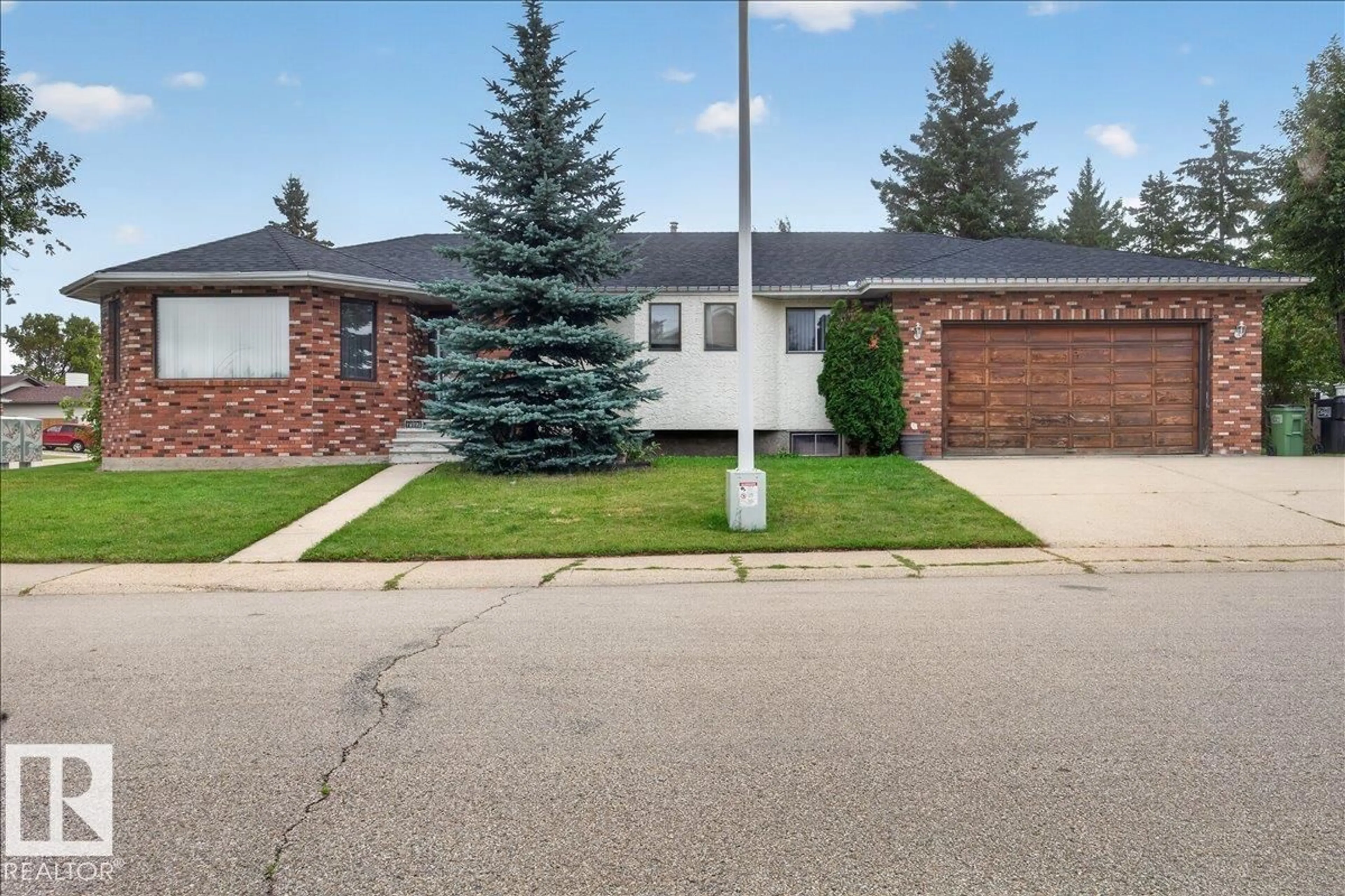 Home with brick exterior material, street for 2907 49 ST, Edmonton Alberta T6L6B7