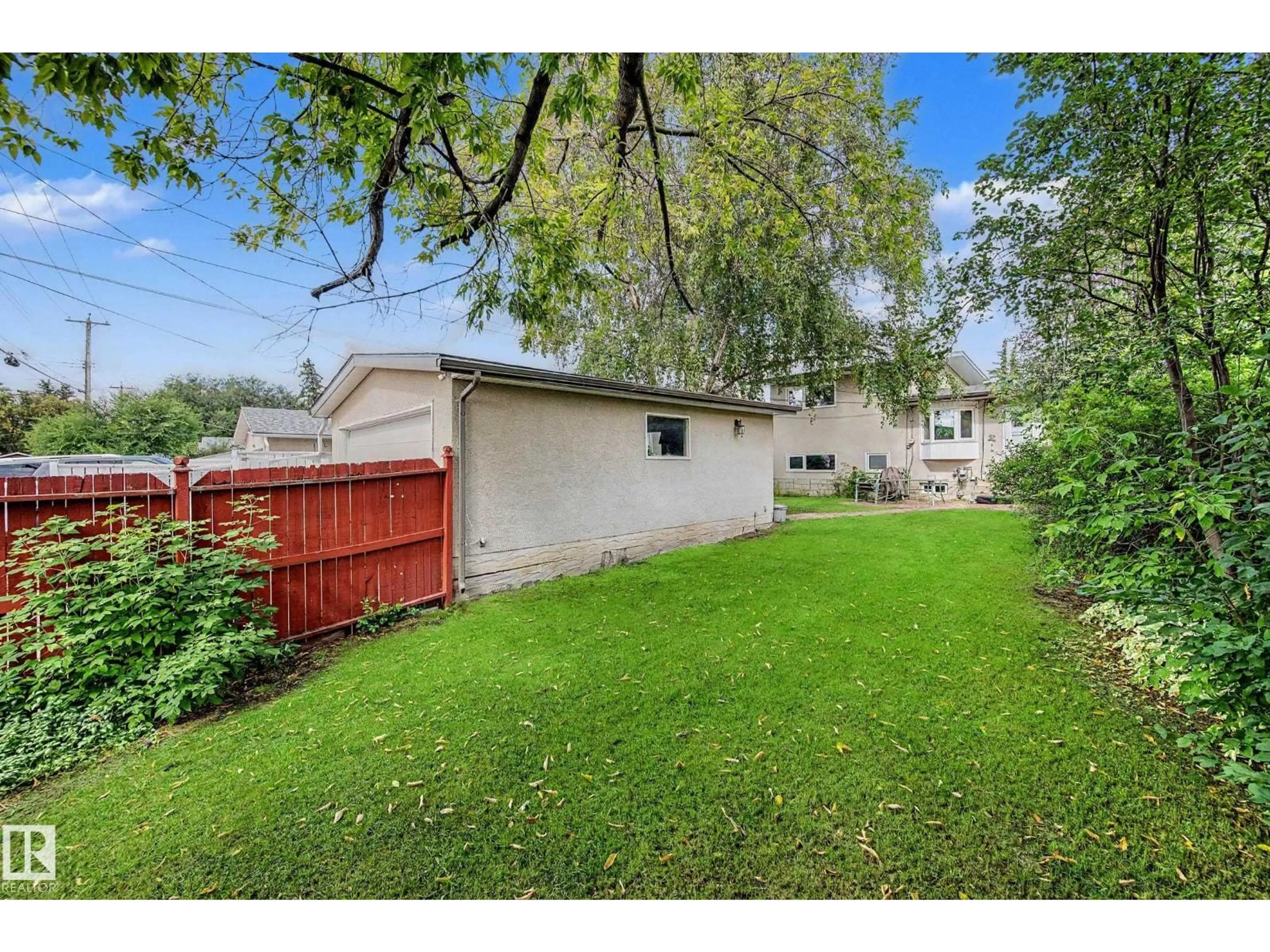 Unknown for 11431 51 AV, Edmonton Alberta T6H0L8
