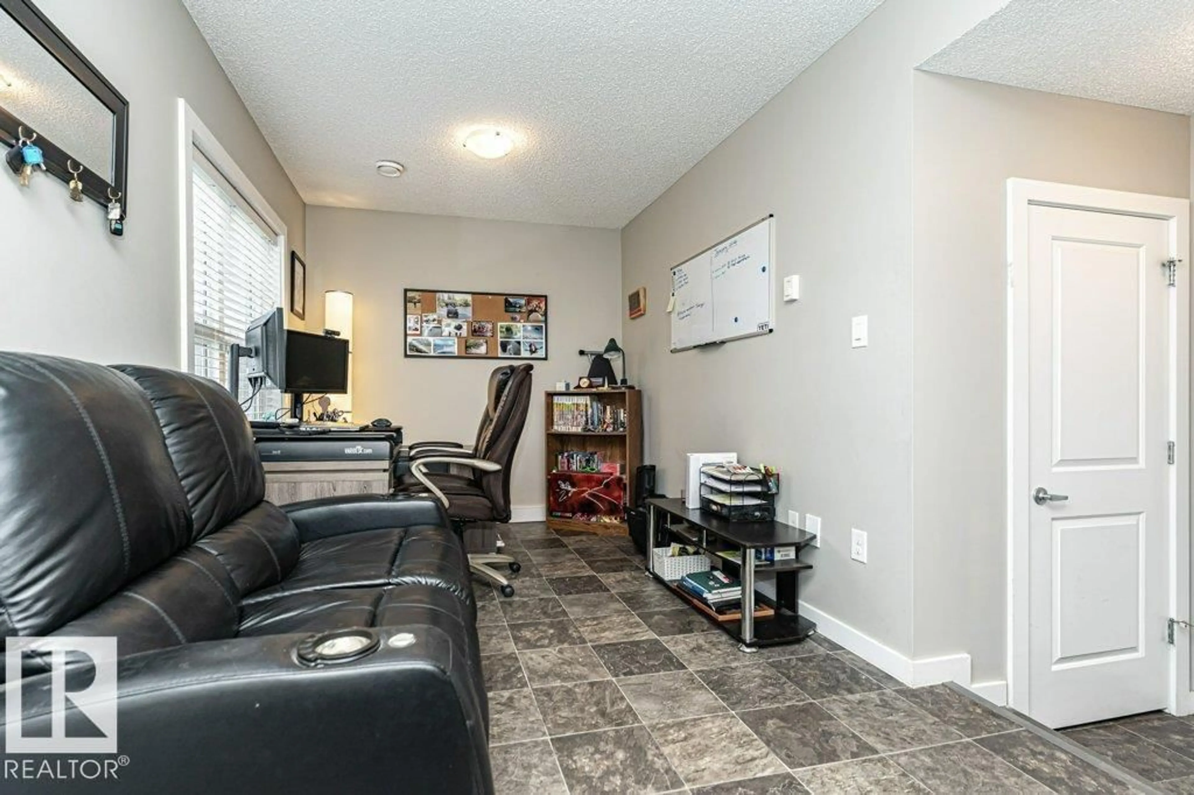 Unknown for 30 - 2803 JAMES MOWATT TR, Edmonton Alberta T6W2P5