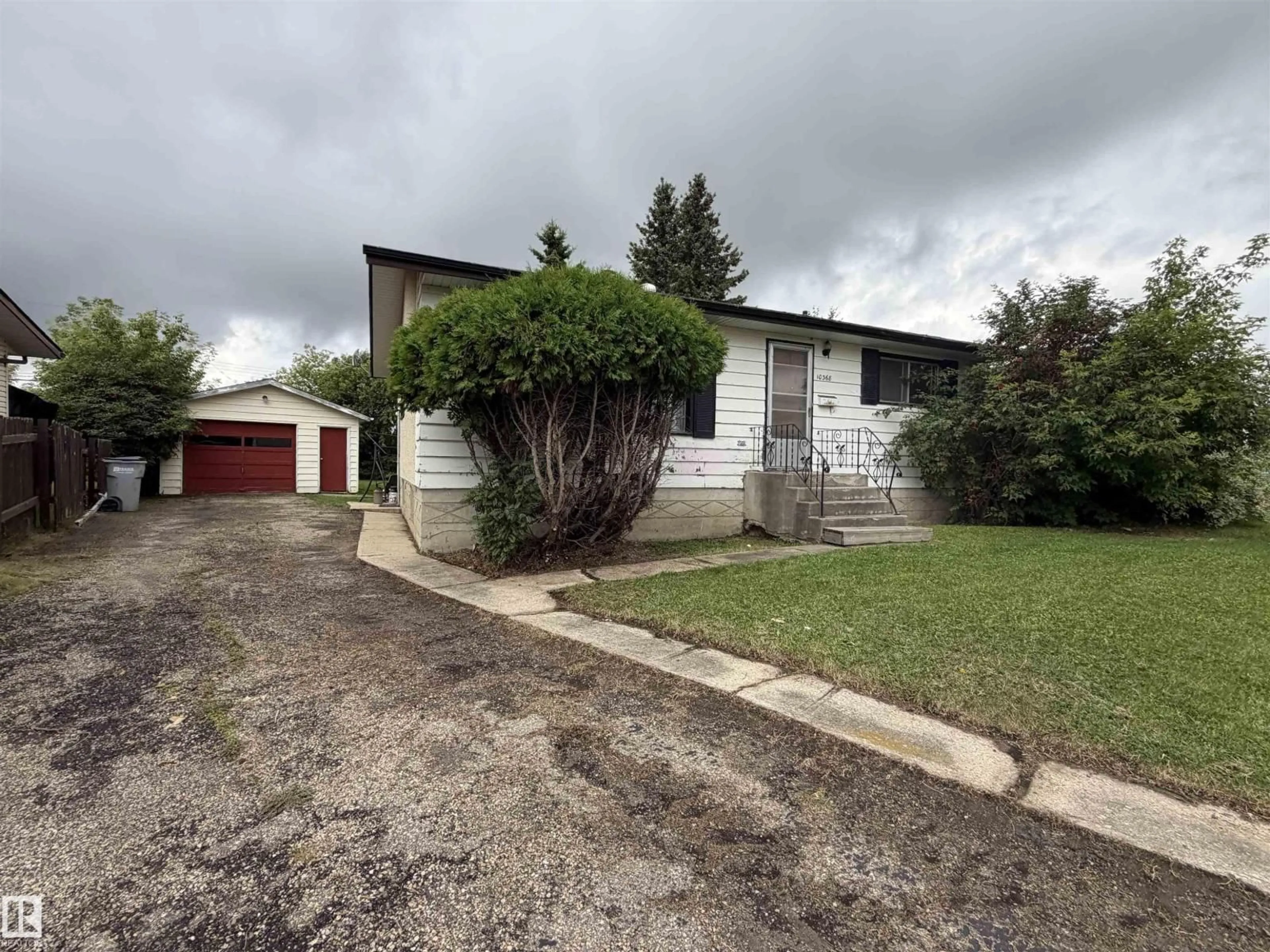Unknown for 10368 108 AV, Westlock Alberta T7P1J3