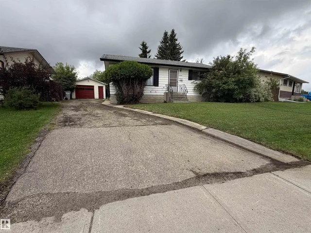 10368 108 AV, Westlock 2