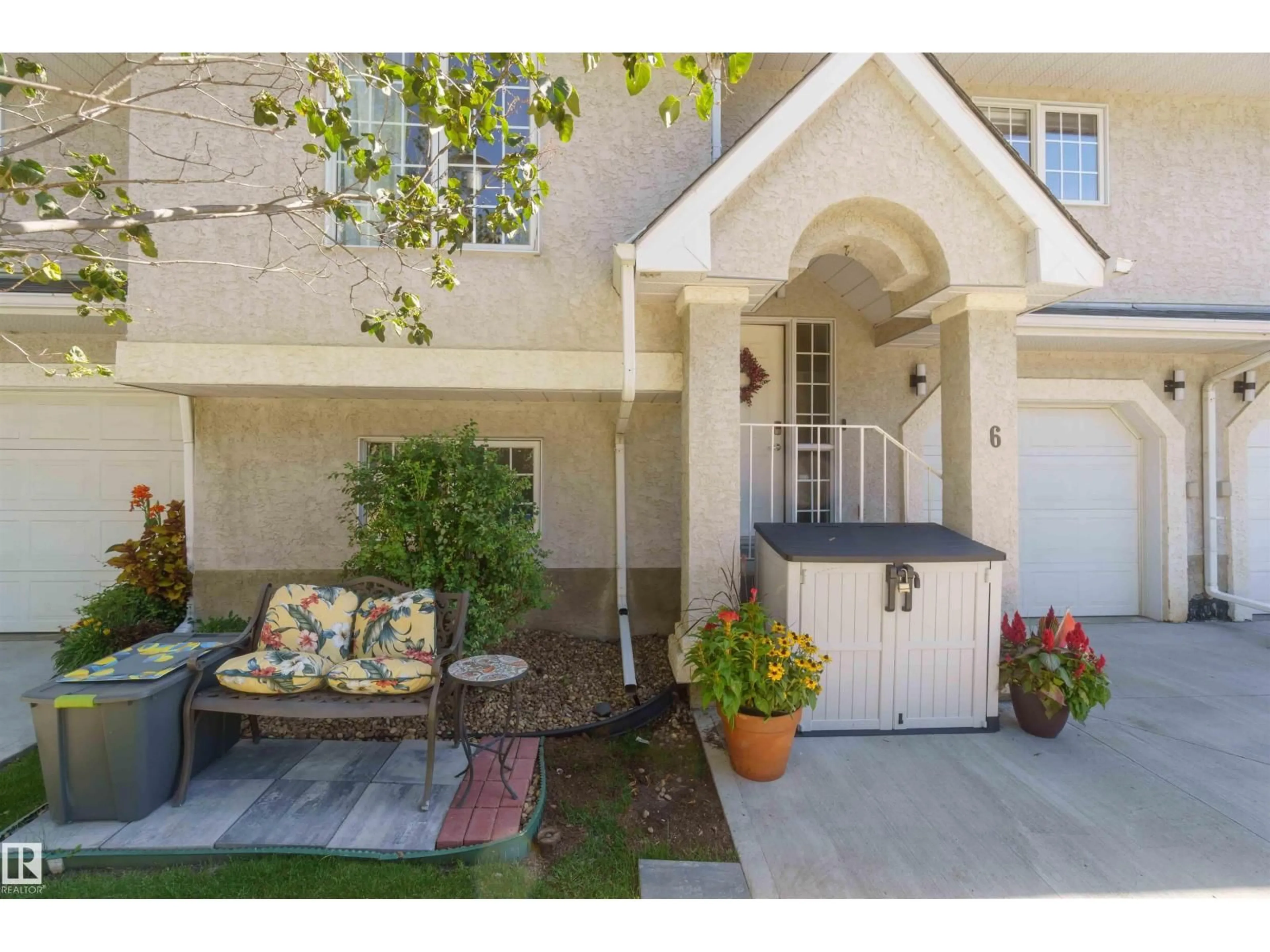 Indoor entryway for 15 - 6 POIRIER AV, St. Albert Alberta T8N4B5