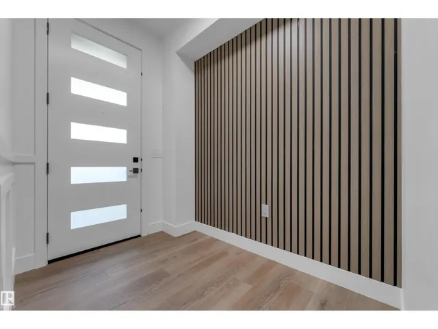 236 LINDEN LO, Leduc 4