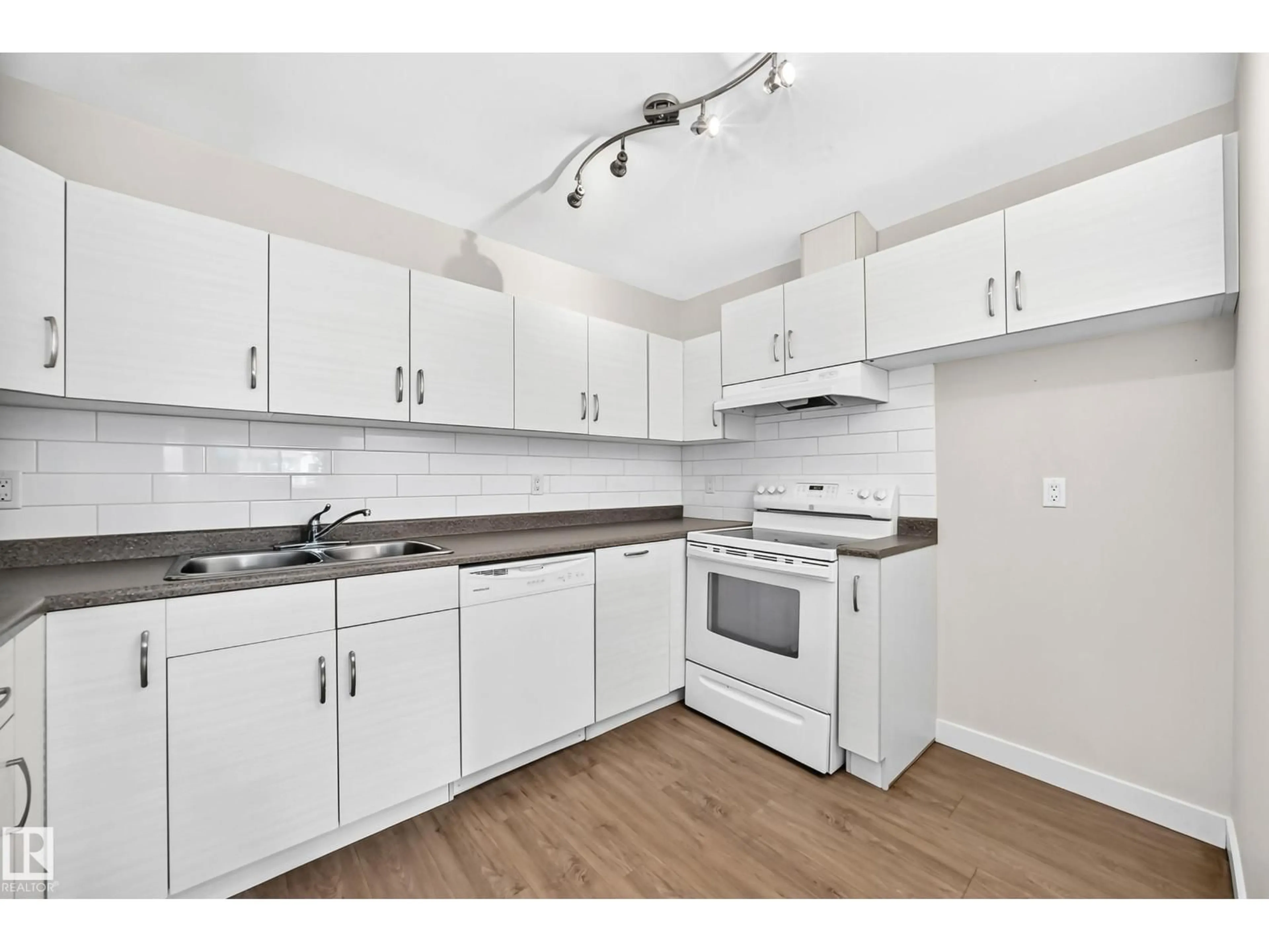 Standard kitchen, unknown for #101 - 11511 130 ST, Edmonton Alberta T5M4B3