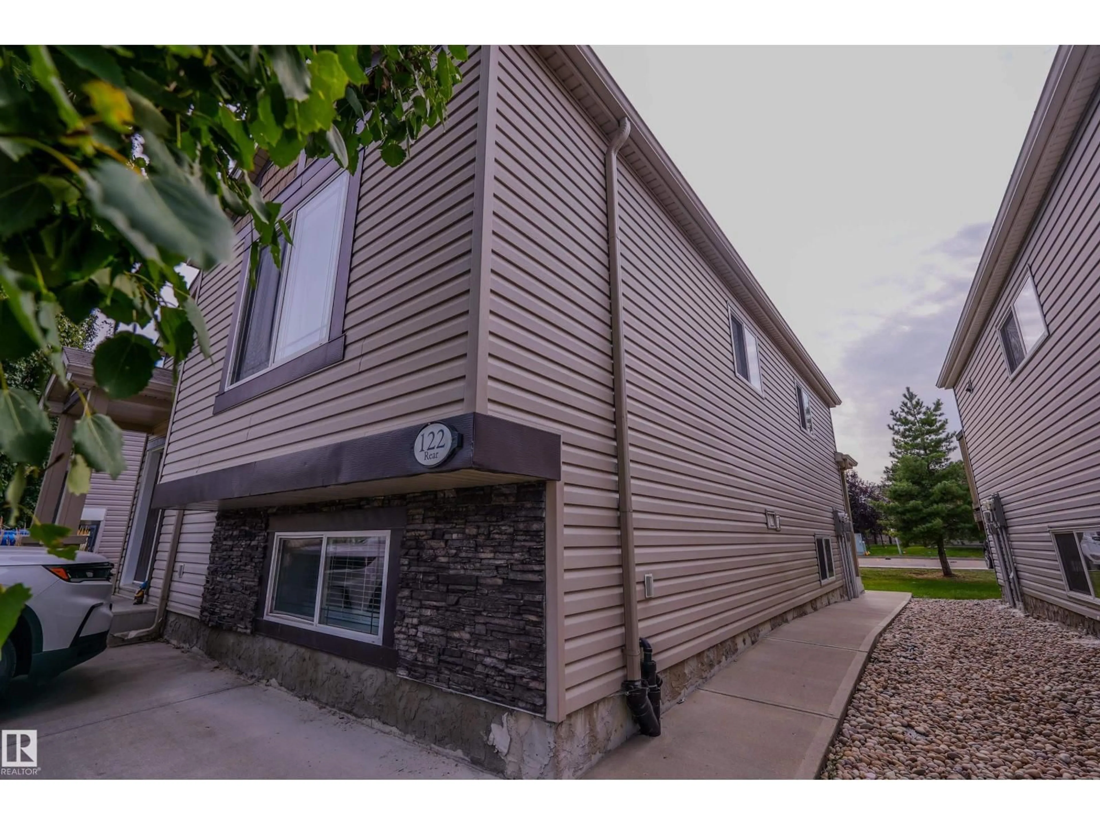 Home with vinyl exterior material, building for 142 - 122 SELKIRK PL, Leduc Alberta T9E0M9