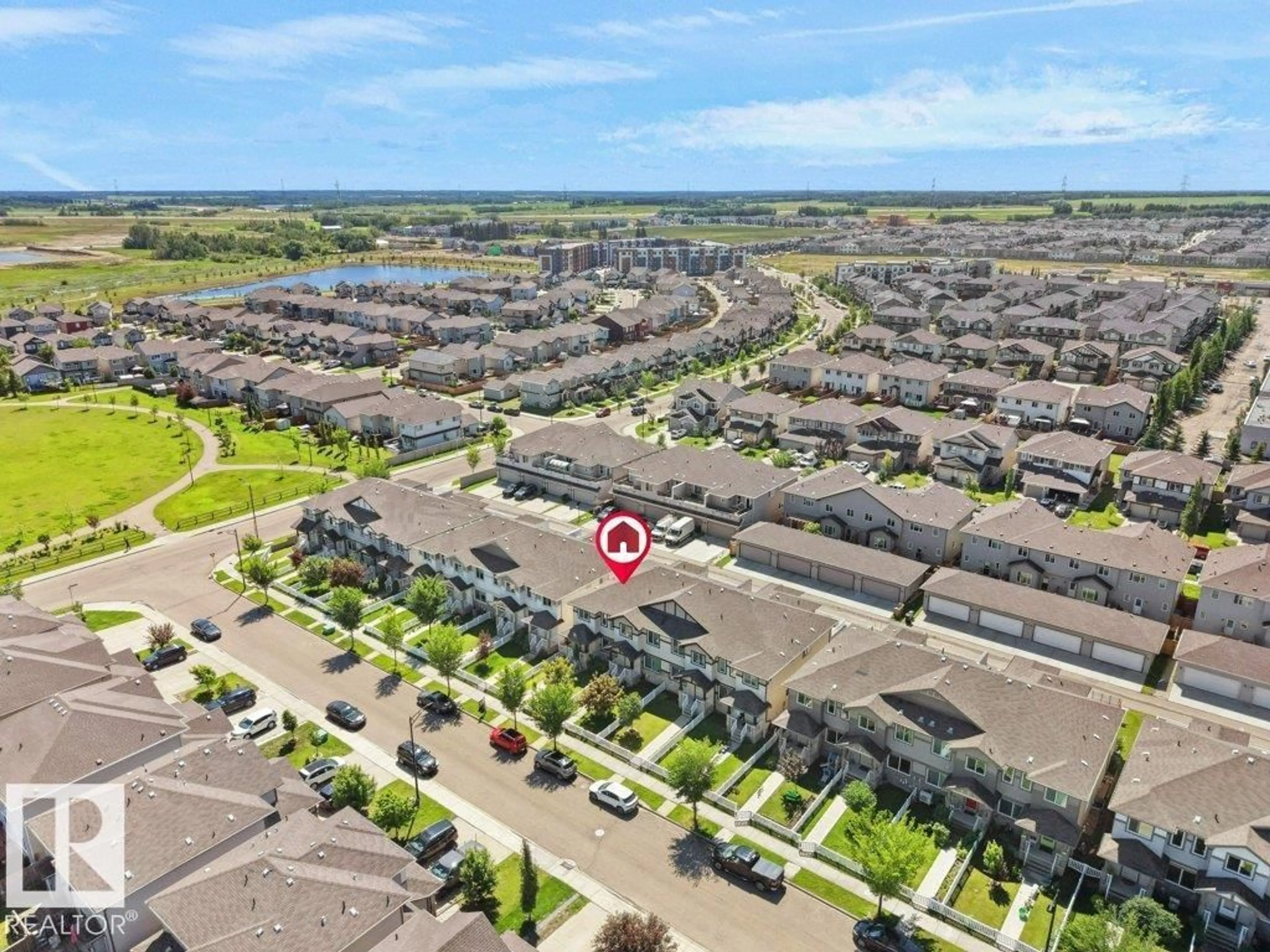 A pic from outside/outdoor area/front of a property/back of a property/a pic from drone, street for 1419 27 AV, Edmonton Alberta T5T0W1
